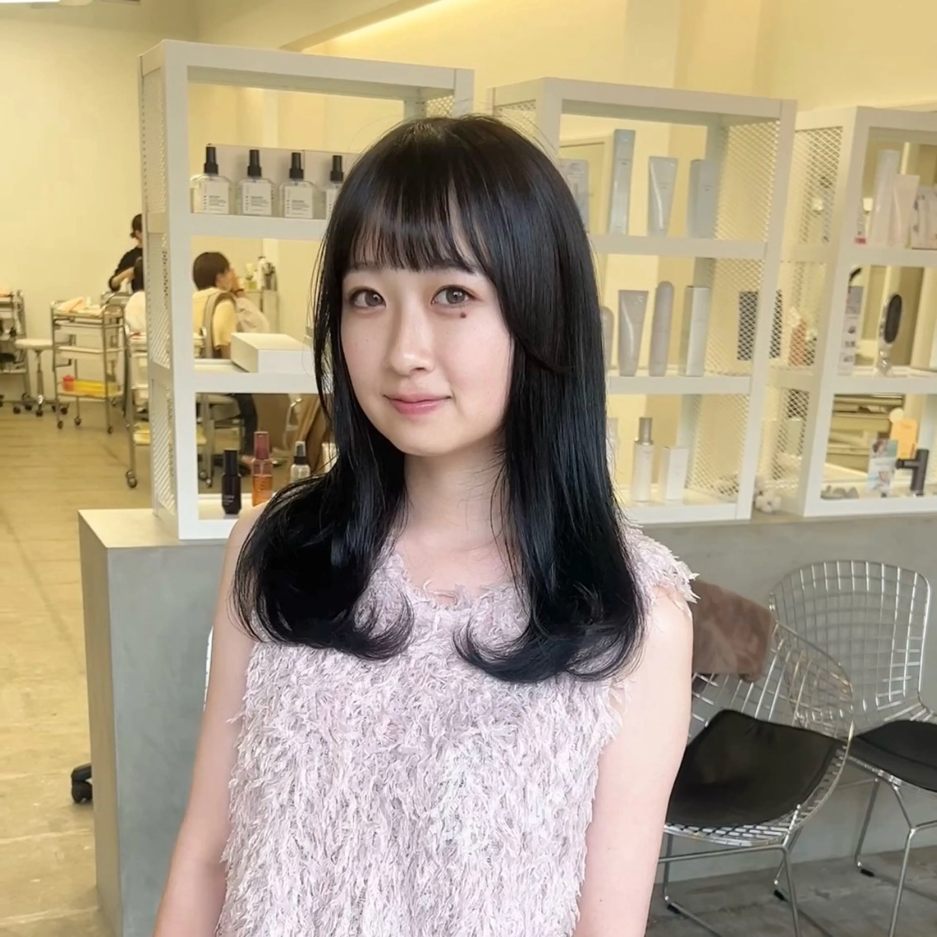 セミロング カラー 縮毛矯正 クロスパーマ× 透明感カラー✂︎のヘアスタイル