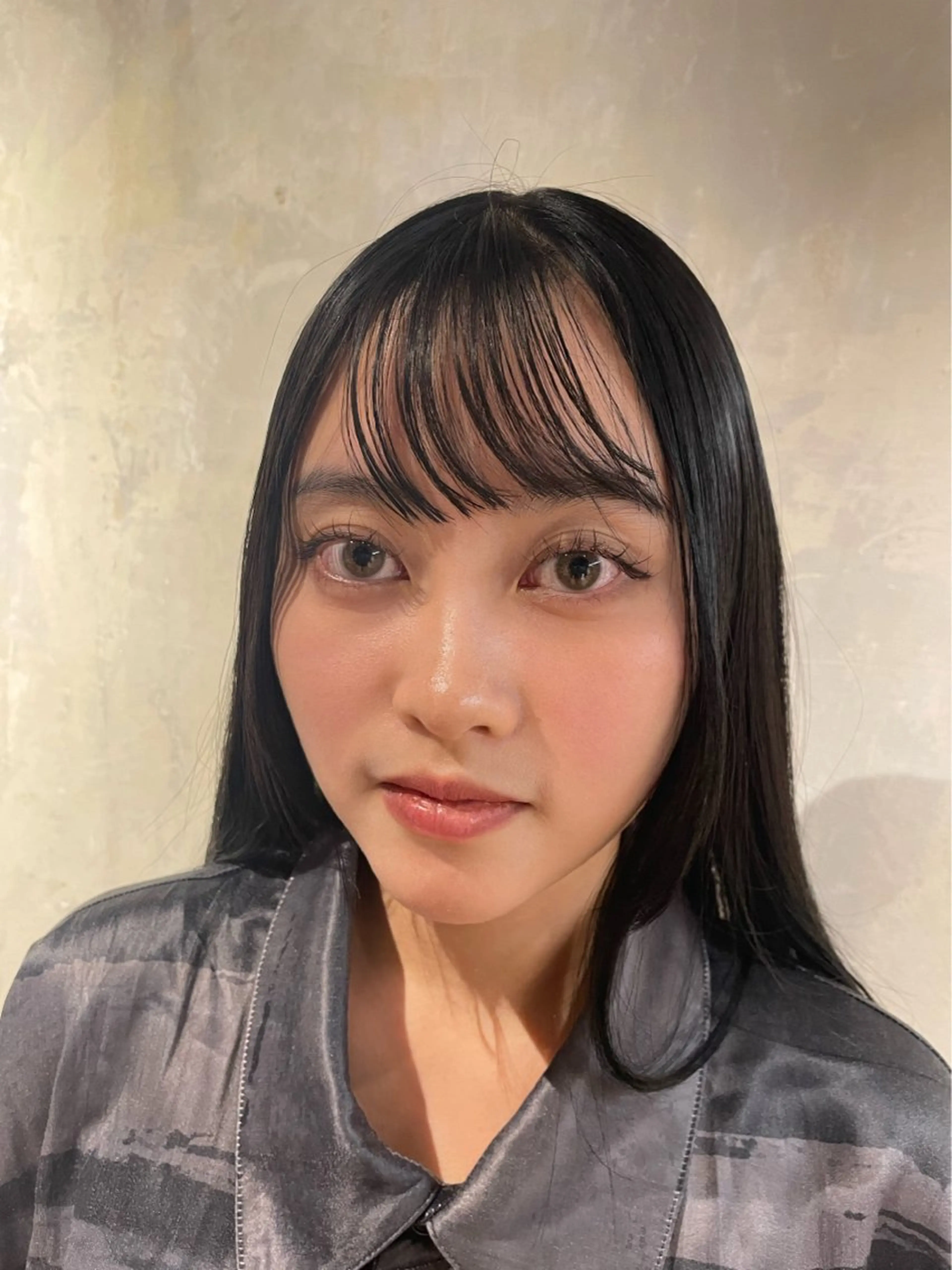 マツエク・マツパ 安達 萌花のヘアスタイル