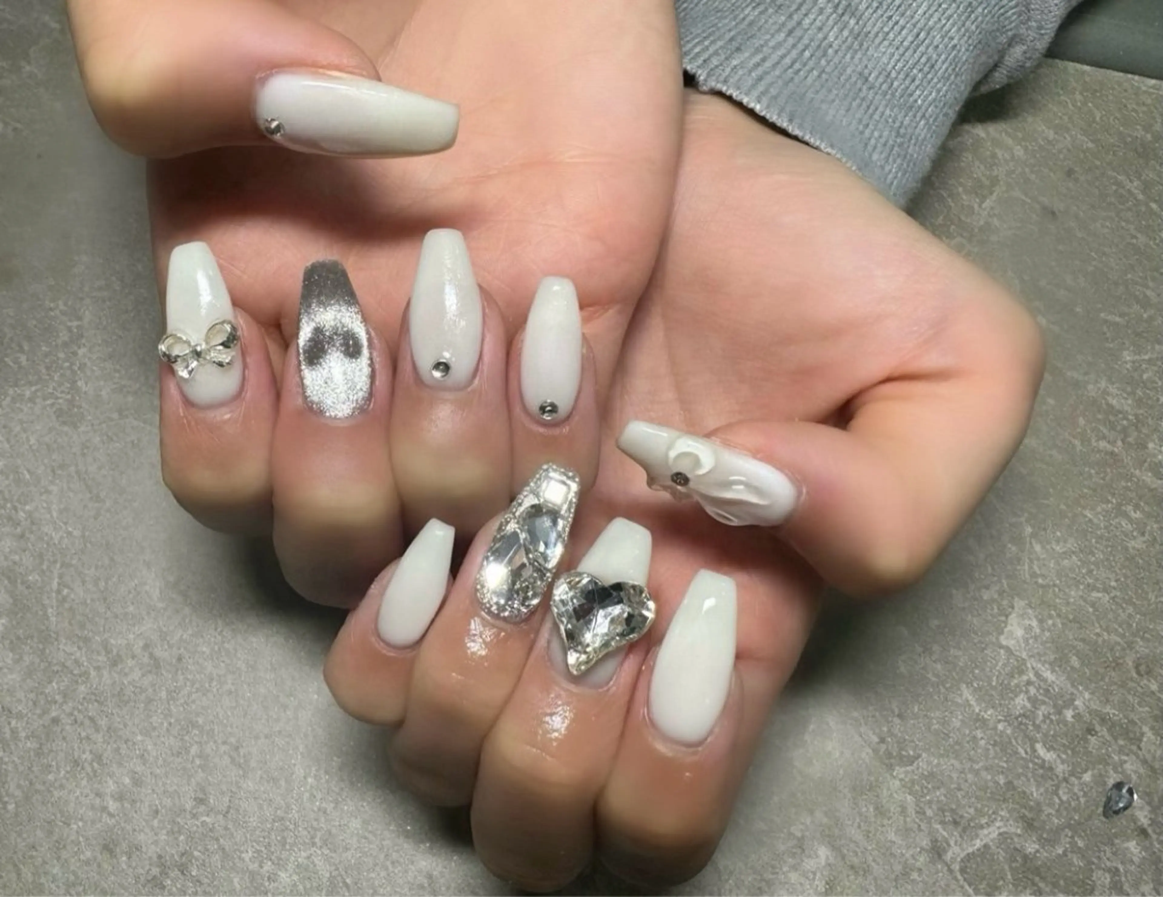 ネイル LAVISH nanamiのネイルデザイン