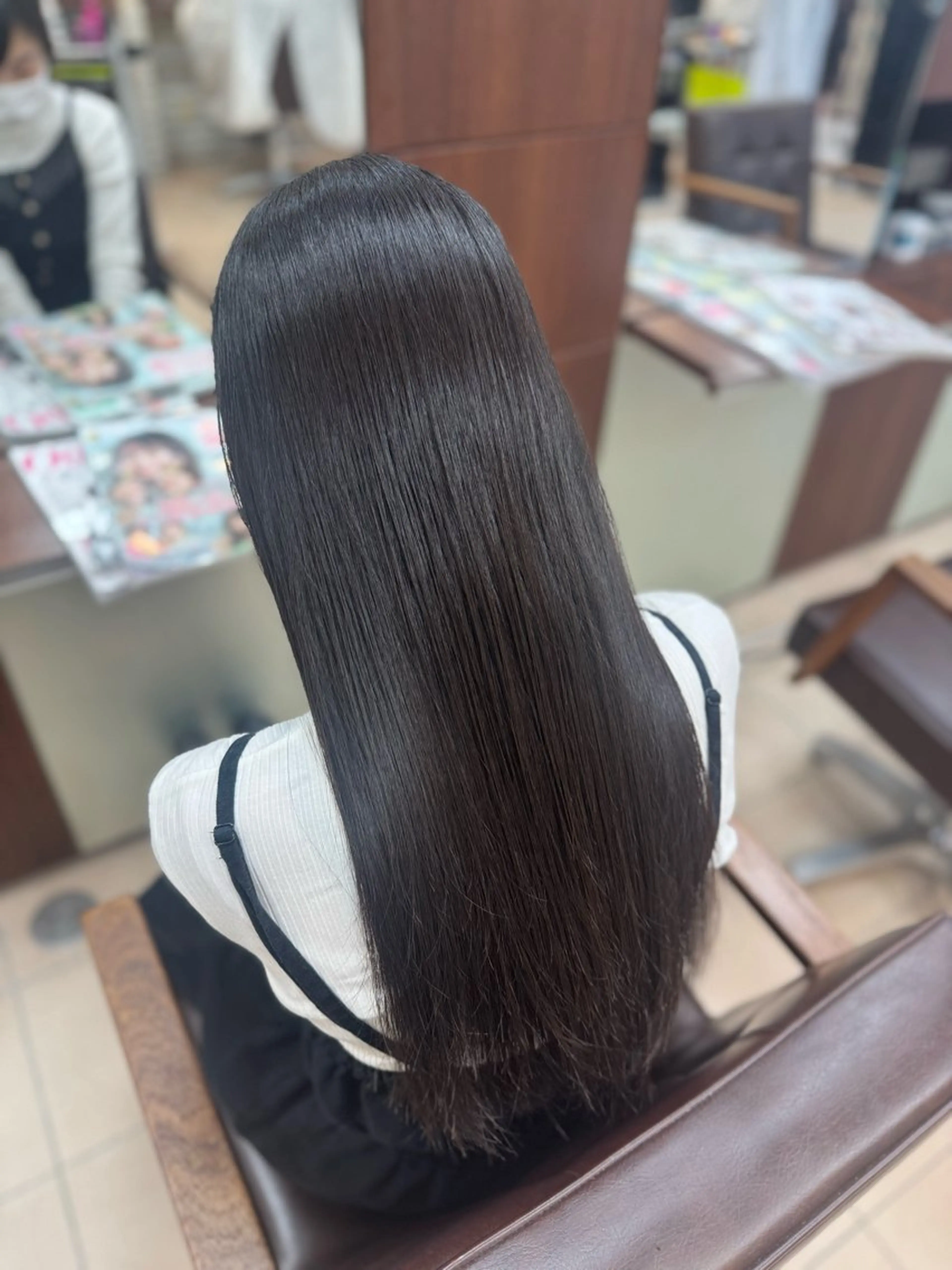 【平日限定🫧】縮毛矯正+髪質改善トリートメントの写真