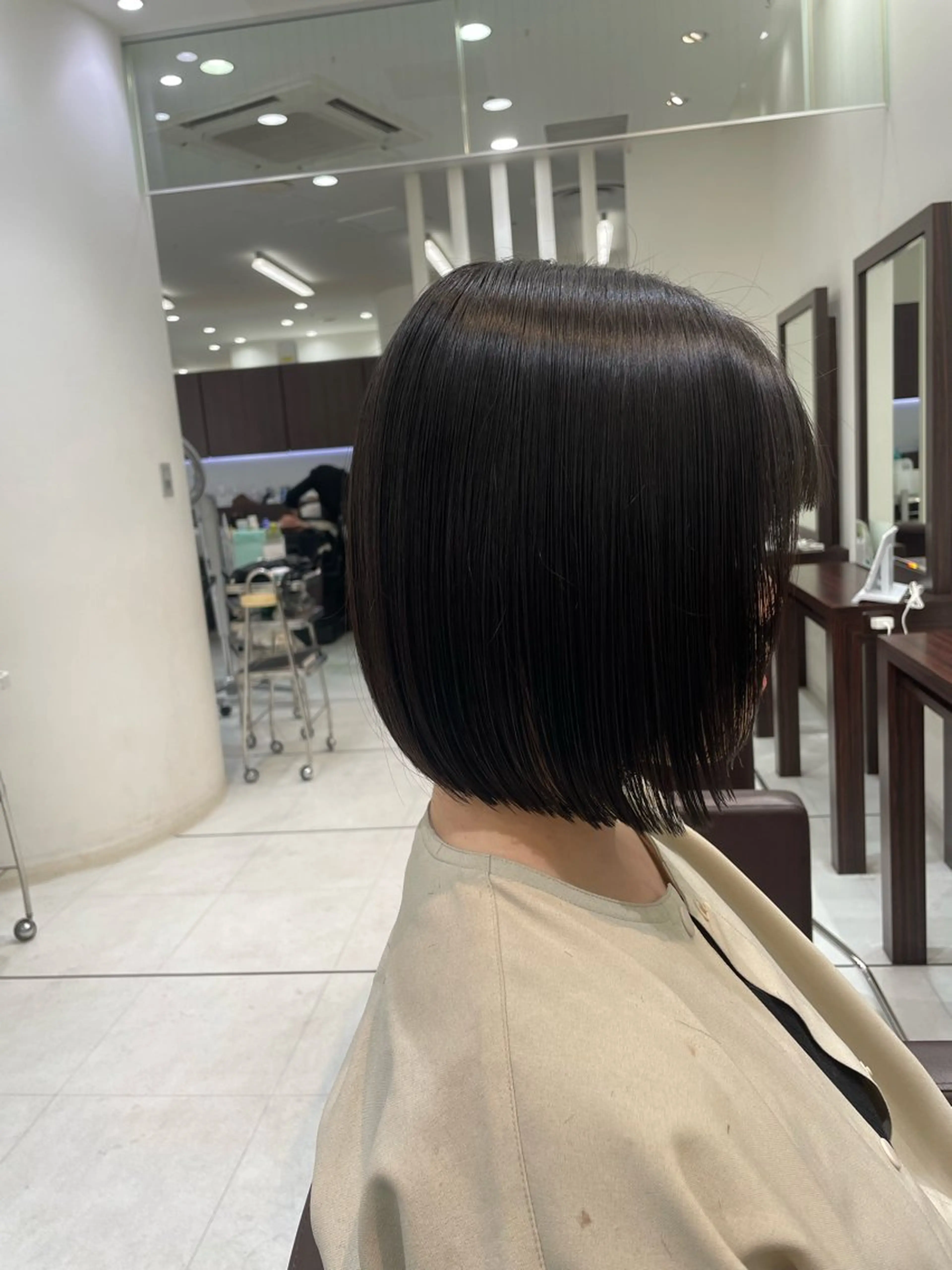 ショート 切りっぱなしボブ ボブ カット 【千葉駅南口歩1分】 MAKAのヘアスタイル