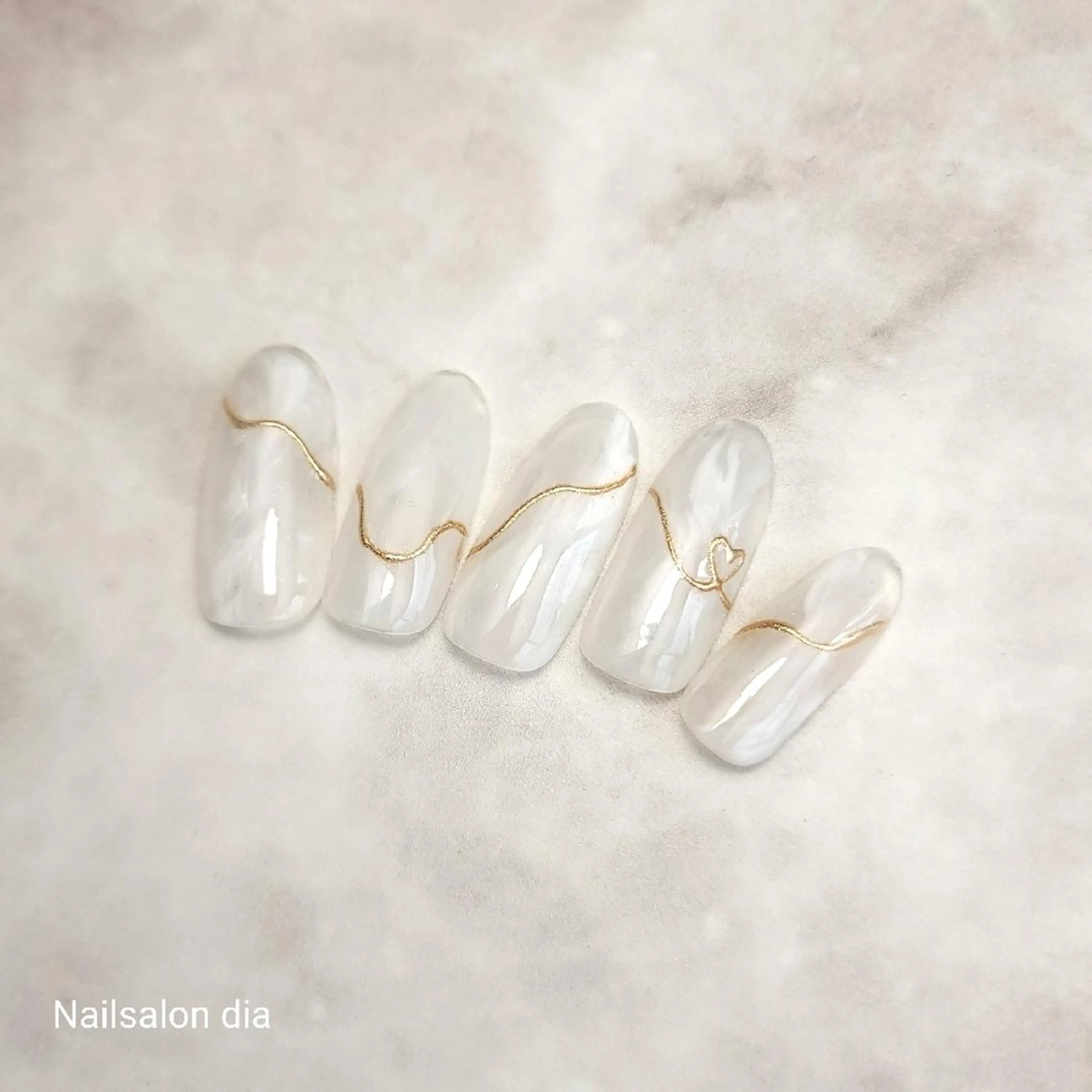 ネイル チークネイル フラワーネイル キラキラネイル マグネットネイル ミラーネイル ハンドネイル 栗東駅 徒歩10分 ネイルサロン ディアのネイルデザイン