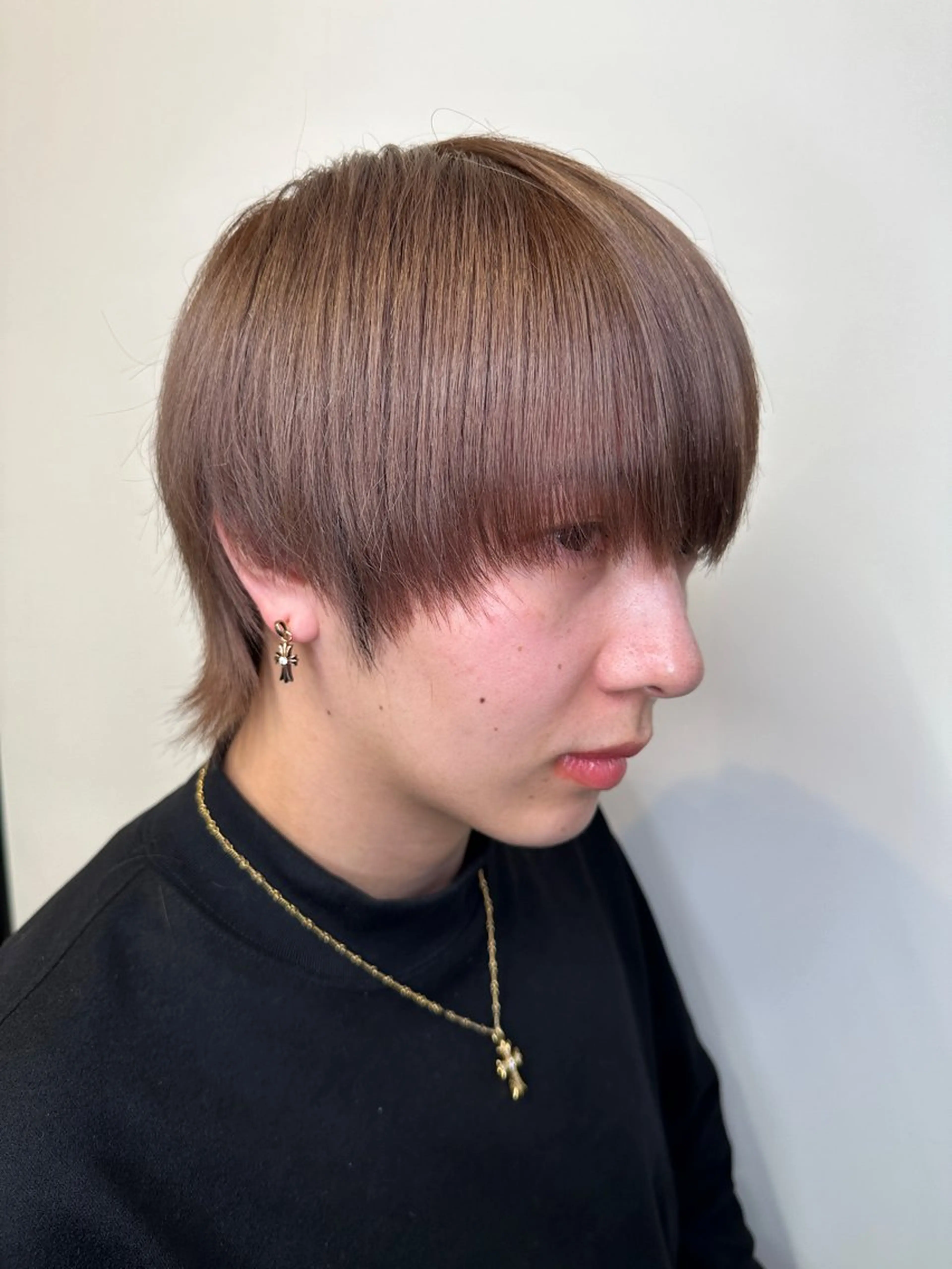 ショート カット ヘアカラー 三浦 寛都のヘアスタイル