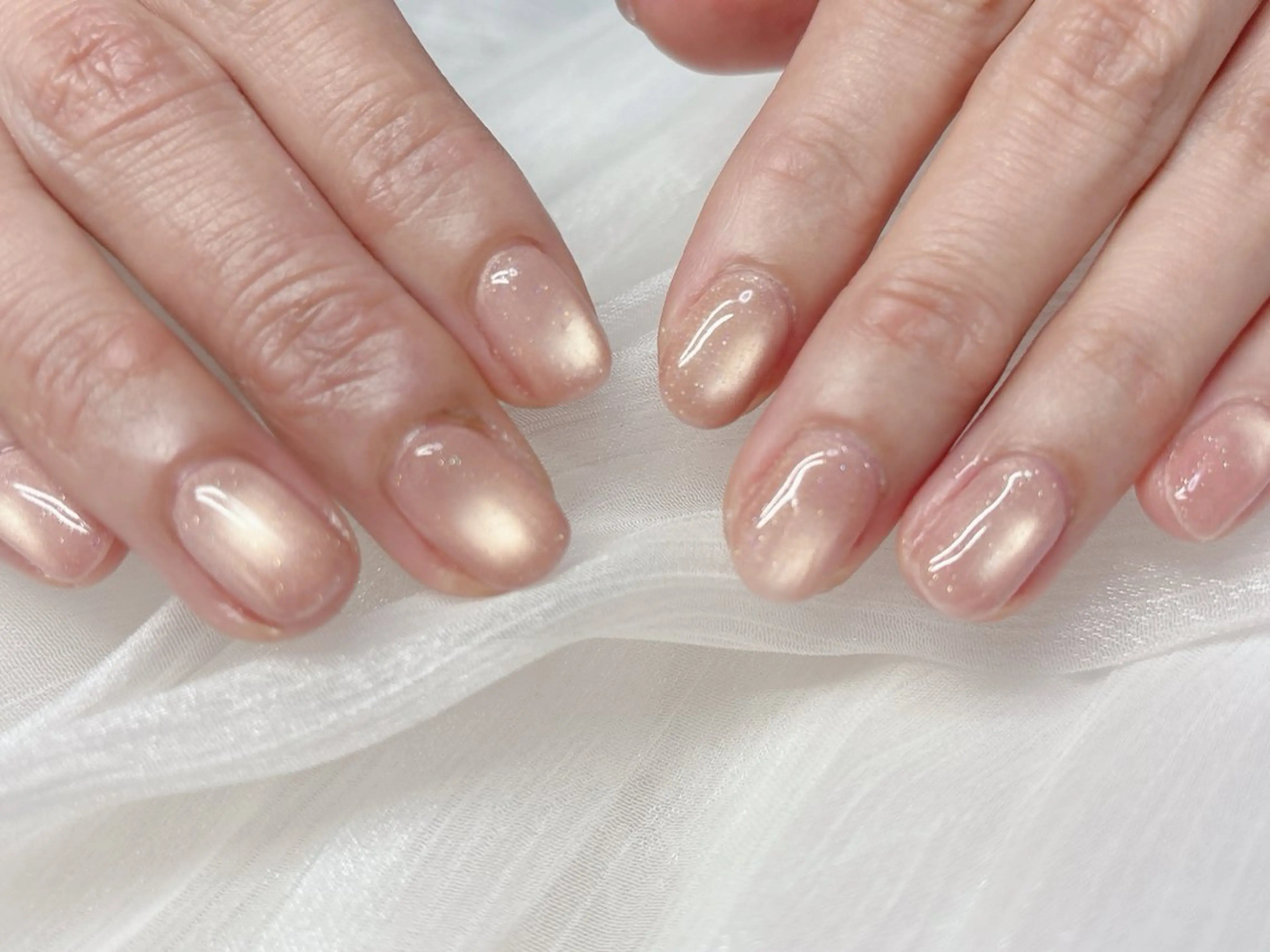 ネイル マグネットネイル ハンドネイル ハンドケア Nail •Head スパFortunaのネイルデザイン