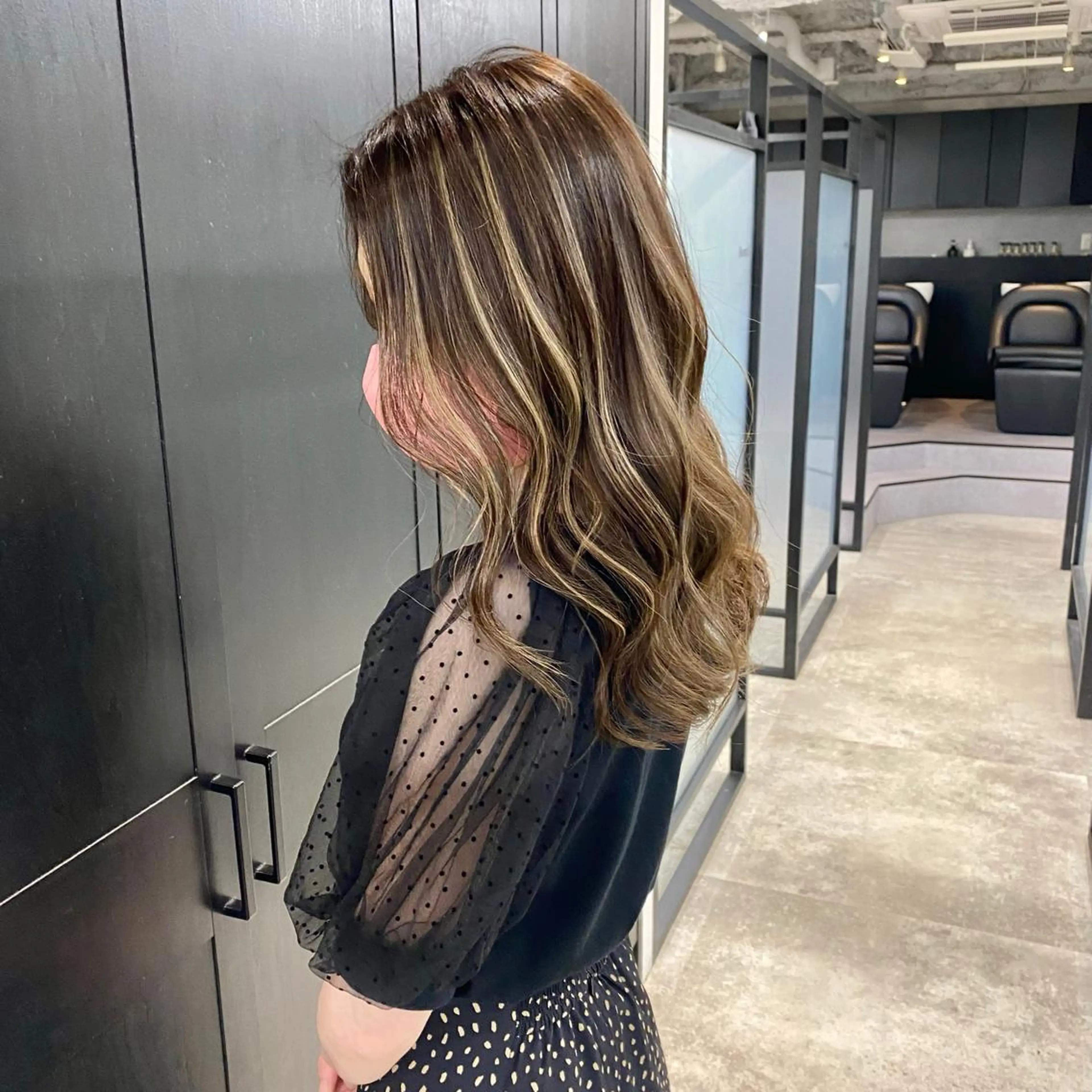 セミロング カラー ヘアアレンジ ハイライトカラー ハイライト カット ヘアカラー ハイライト／髪質改善 裕樹のヘアスタイル