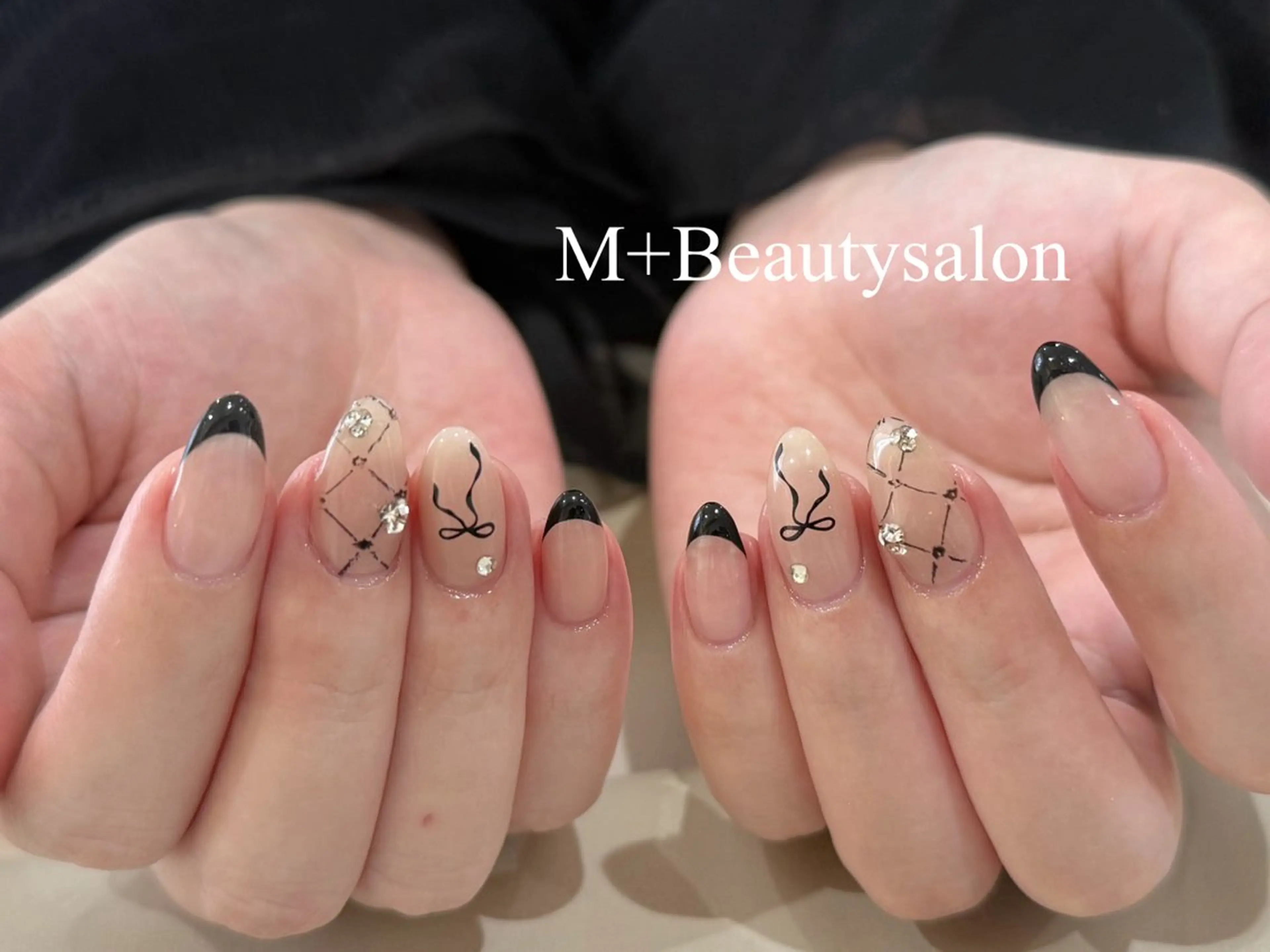 ネイル M+  Beauty Salonのネイルデザイン