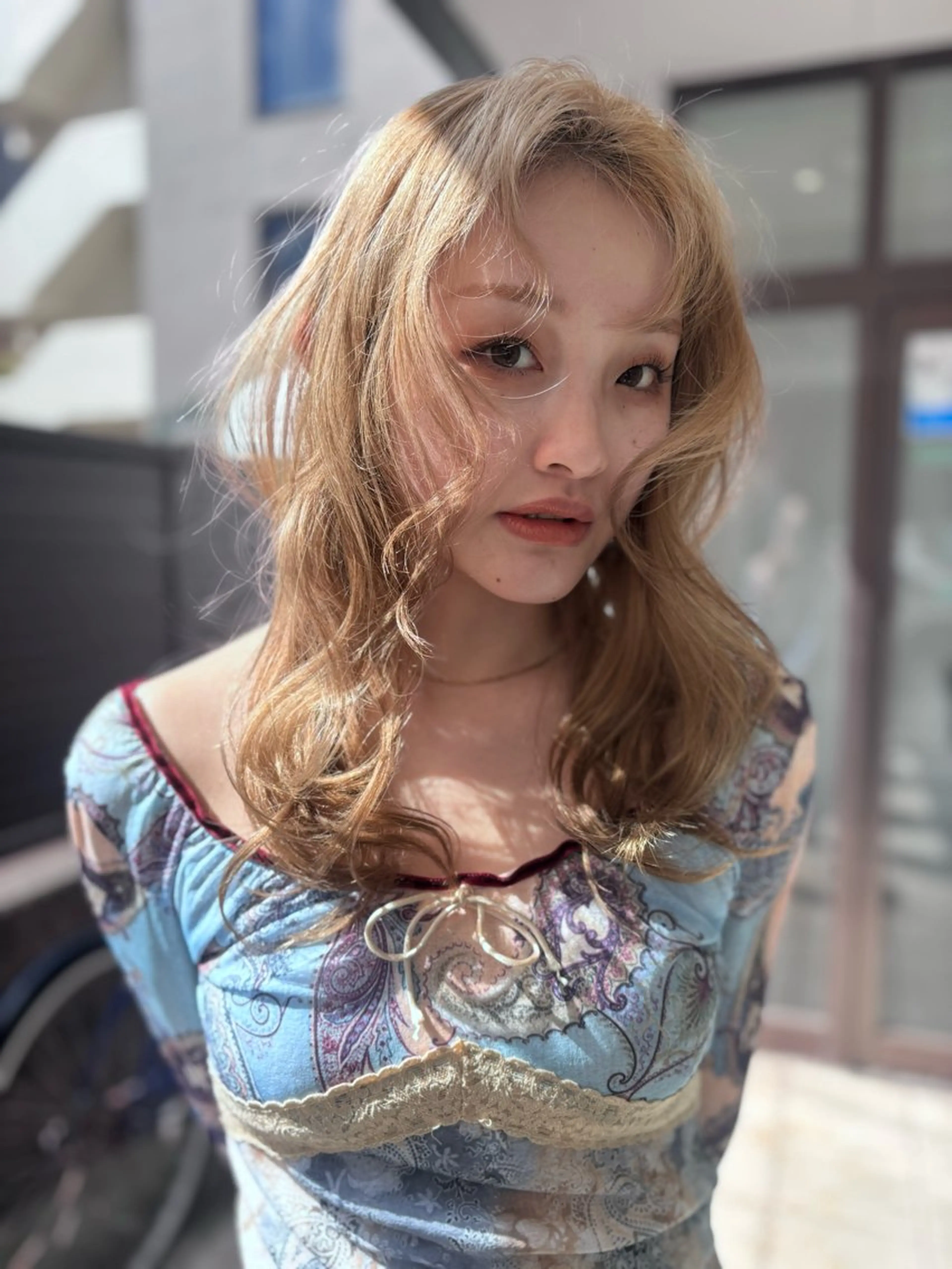 セミロング カラー ヘアカラー Lisa🪄似合わせ ／デザインカラーのヘアスタイル