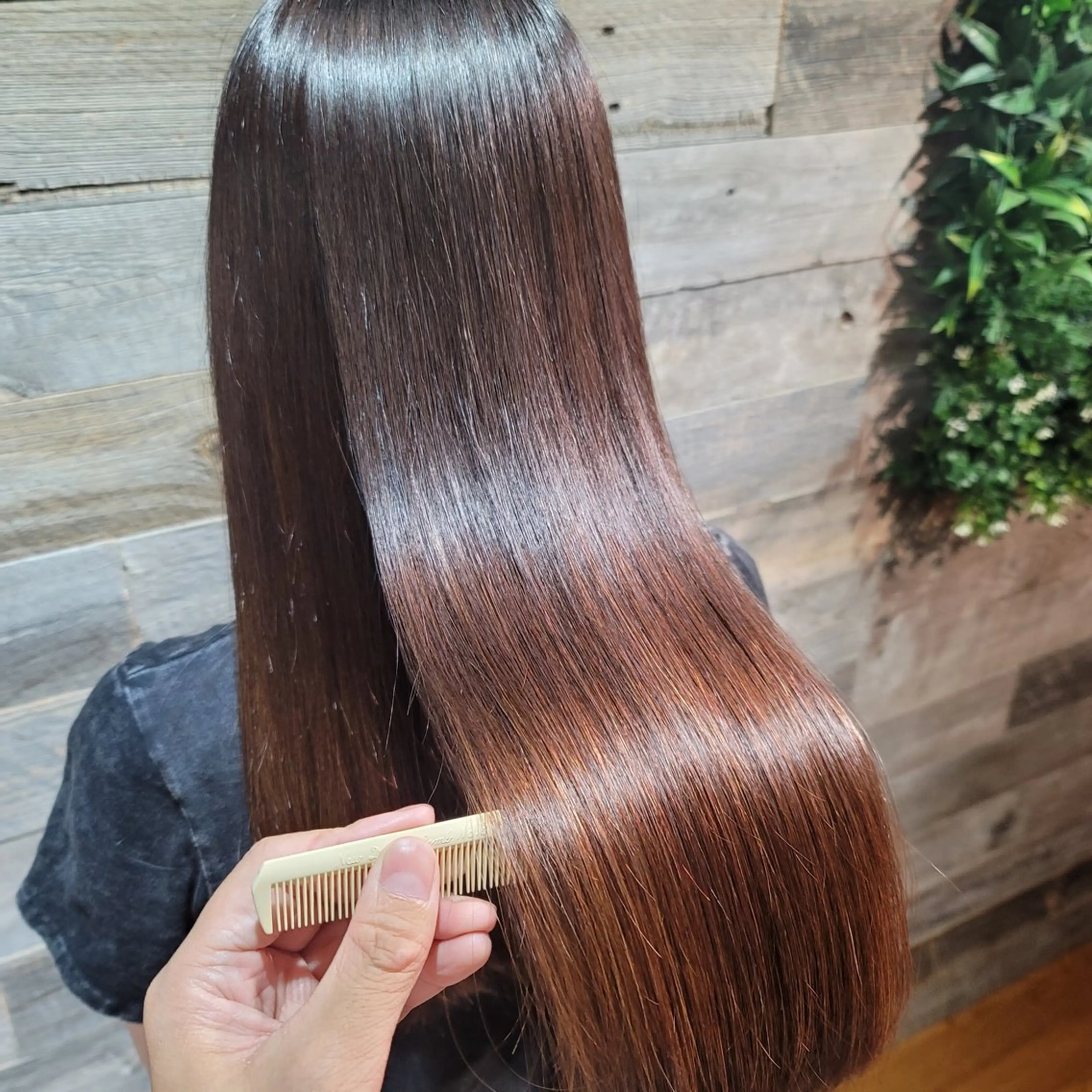 ロング 縮毛矯正 近藤 正充のヘアスタイル