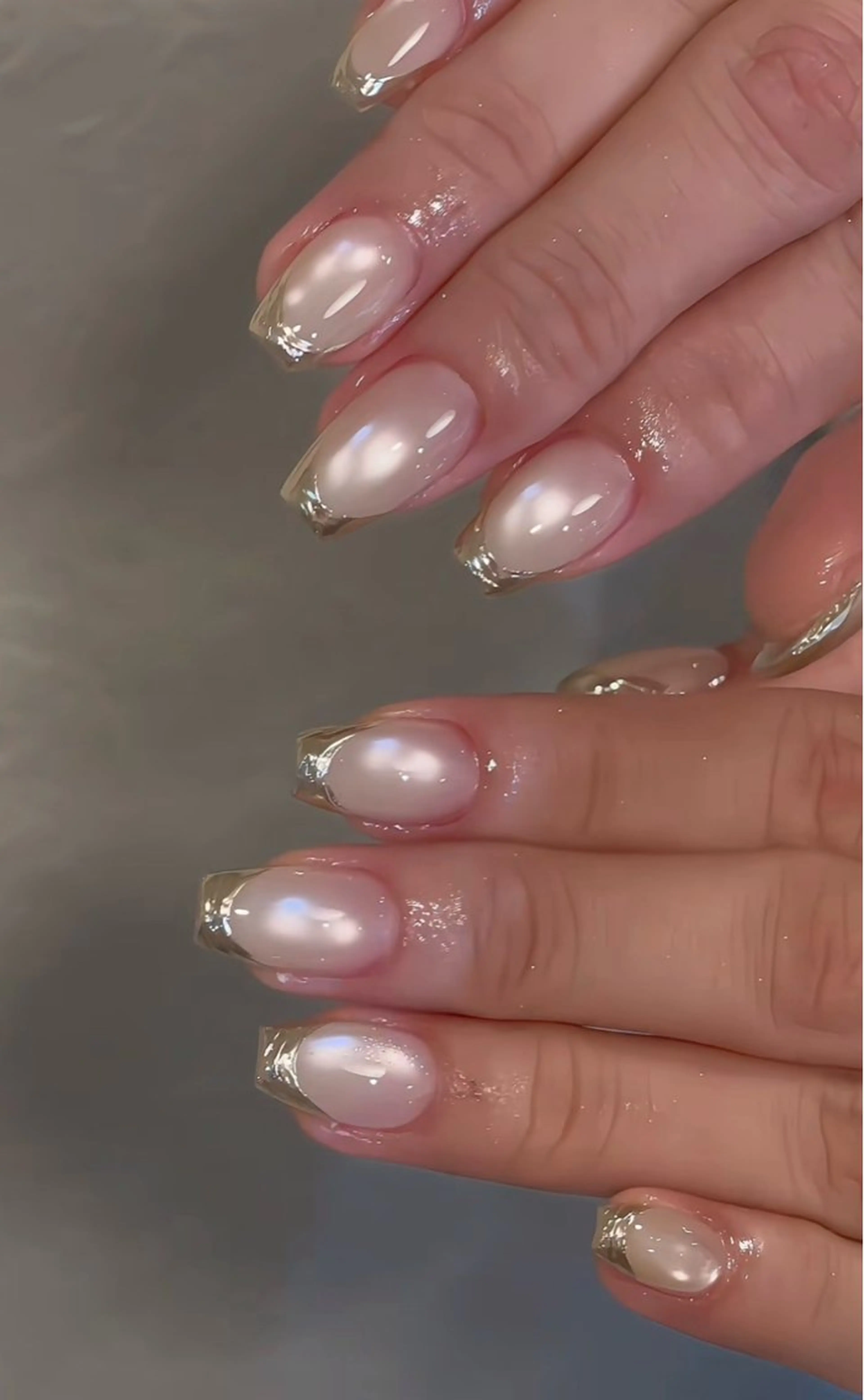 ネイル アートネイル ジェルネイル グラデーション キラキラネイル ニュアンスネイル ハンドネイル Kitty Nailのネイルデザイン
