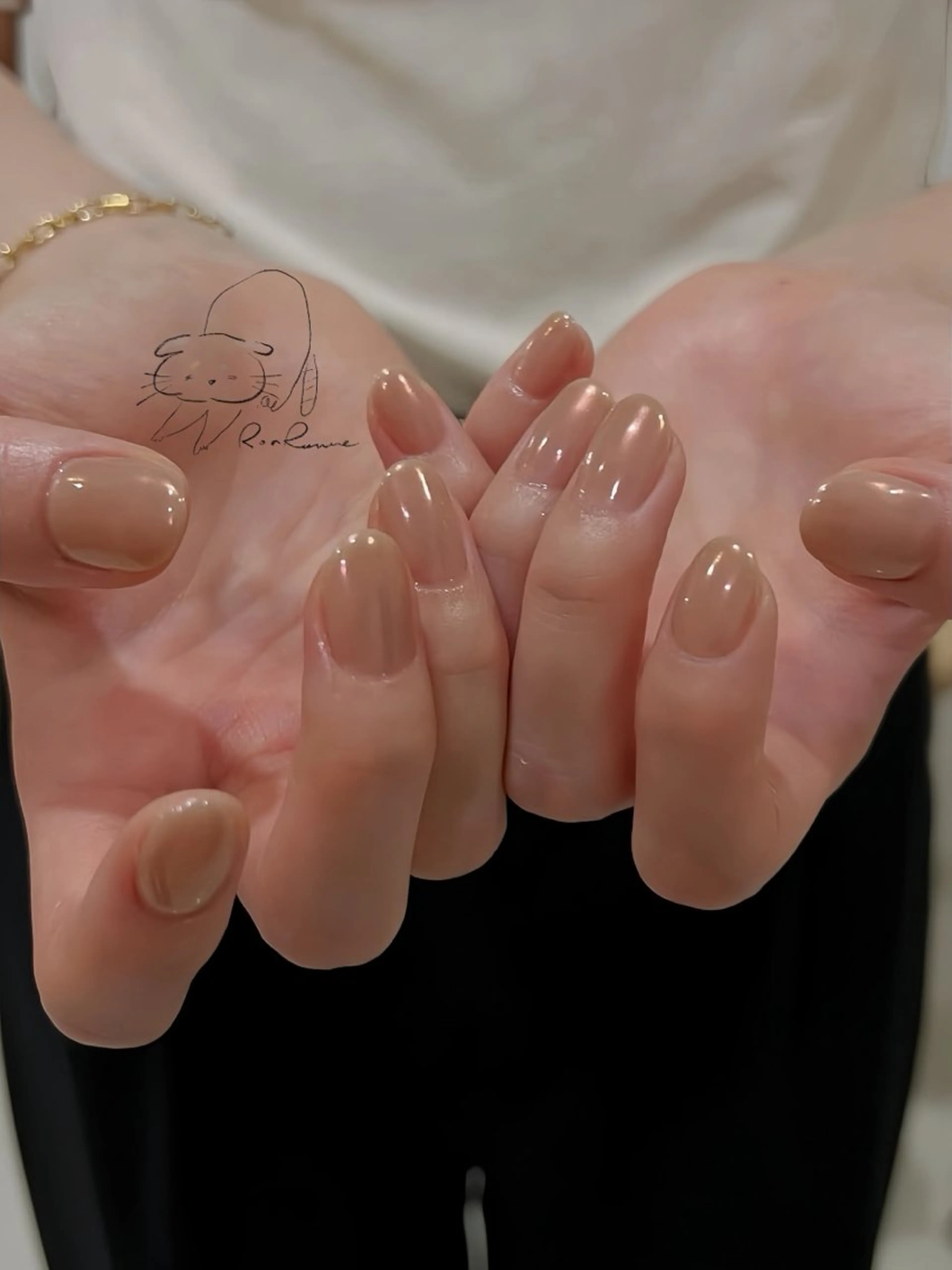 【HAND】ミラー /オーロラの写真