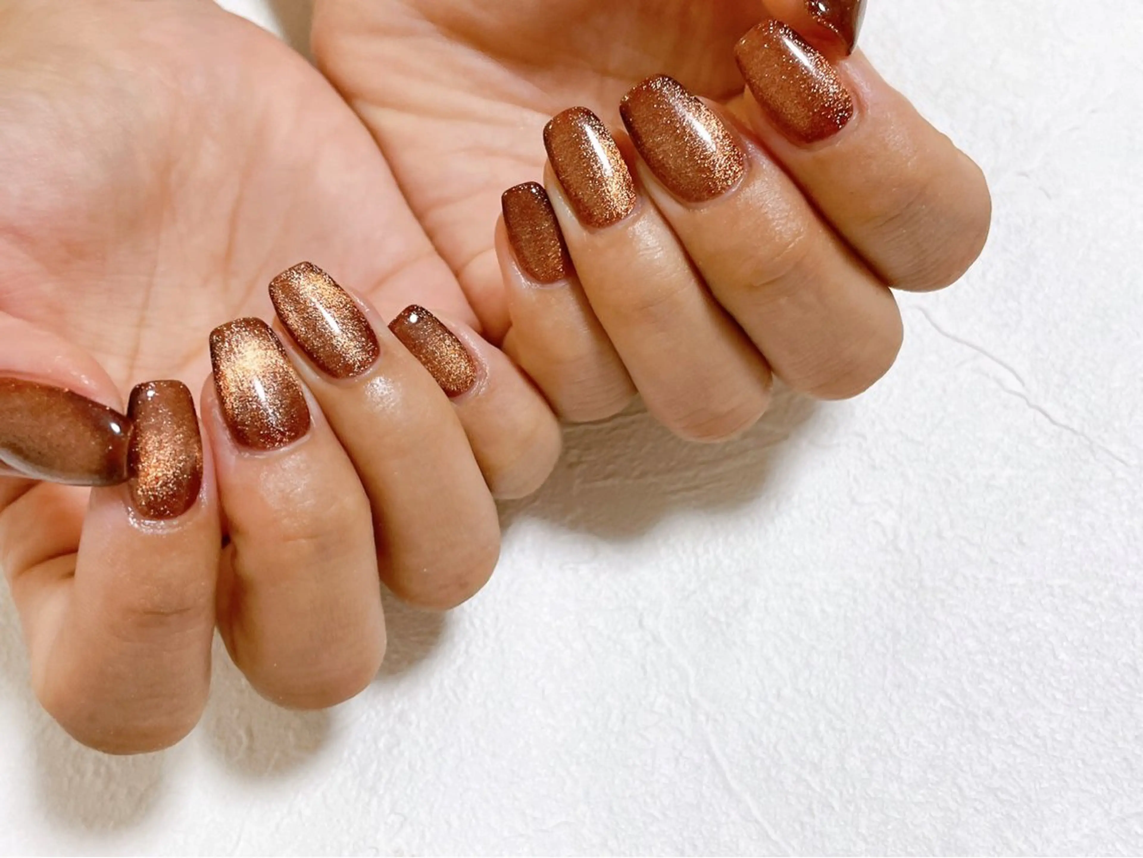 ネイル ブラウン フットネイル ジェルネイル マグネットネイル パラジェル ハンドネイル kiki nail &brow二子玉川の眉毛・アイブロウイメージ