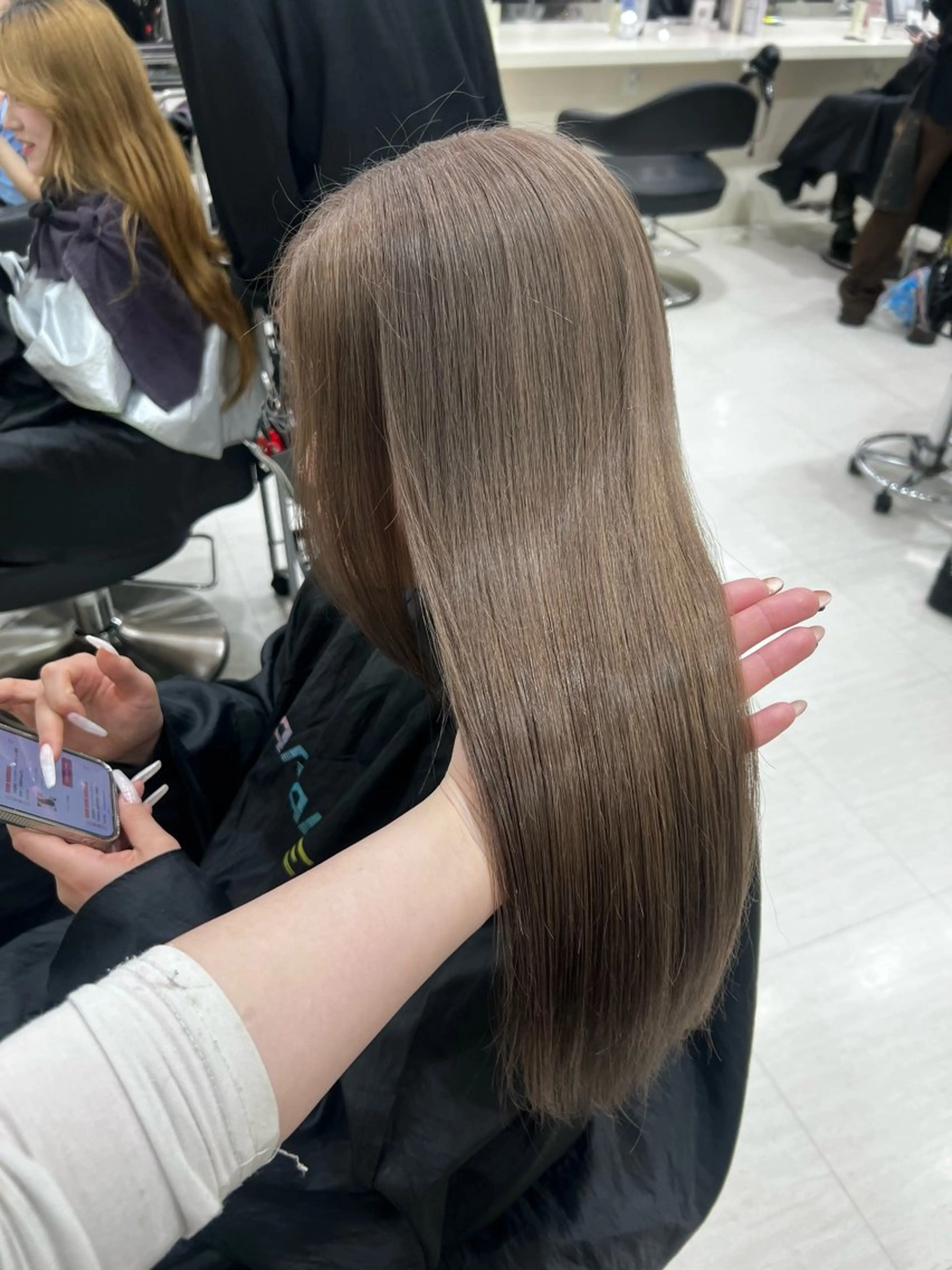 ロング カラー ヘアアレンジ ヘアカラー 韓国レイヤー＆ピンク 艶髪🩶maikoのヘアスタイル