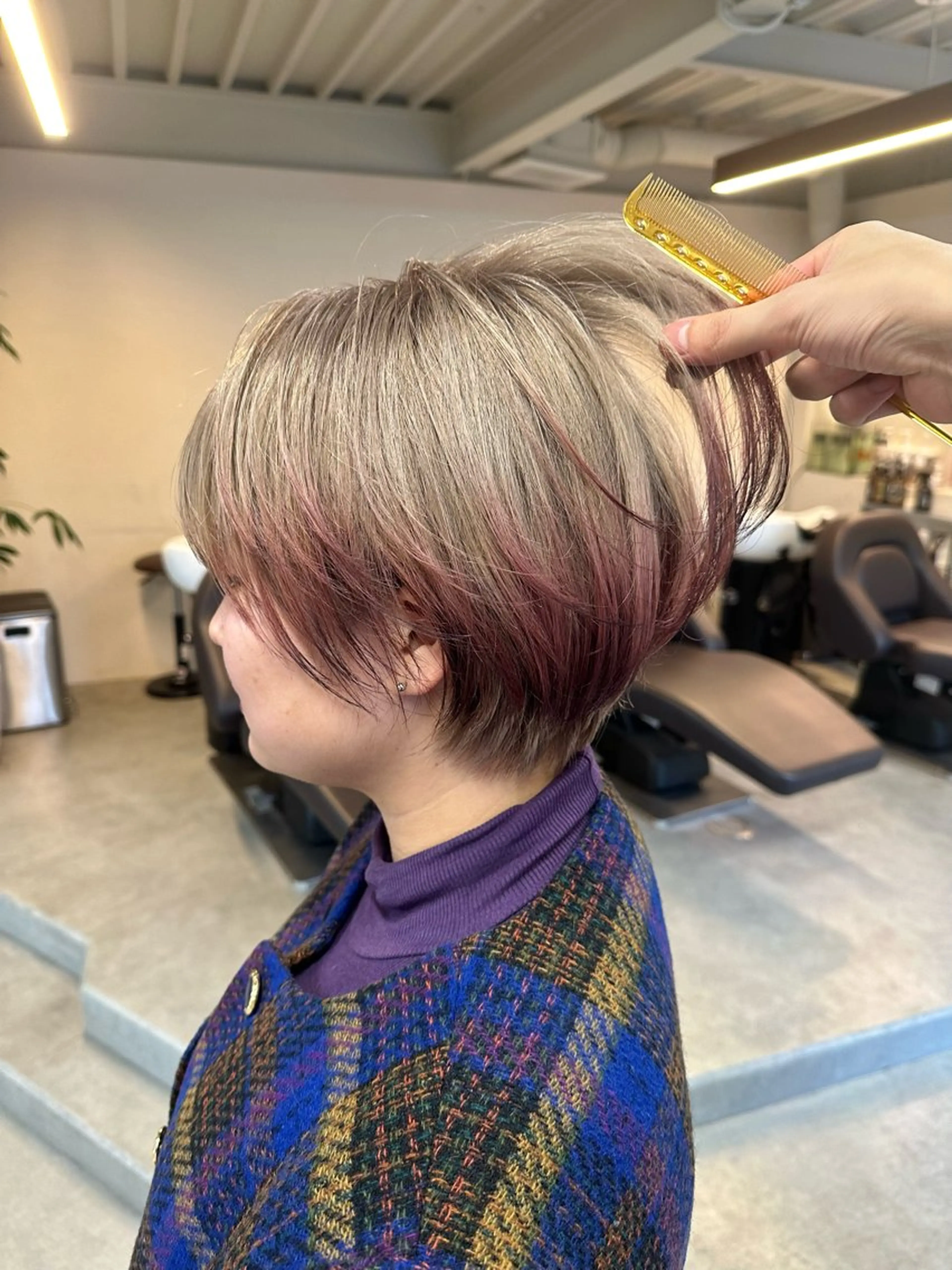 ショート カラー ハイトーン×似合わせ 🌱中川慎之介のヘアスタイル