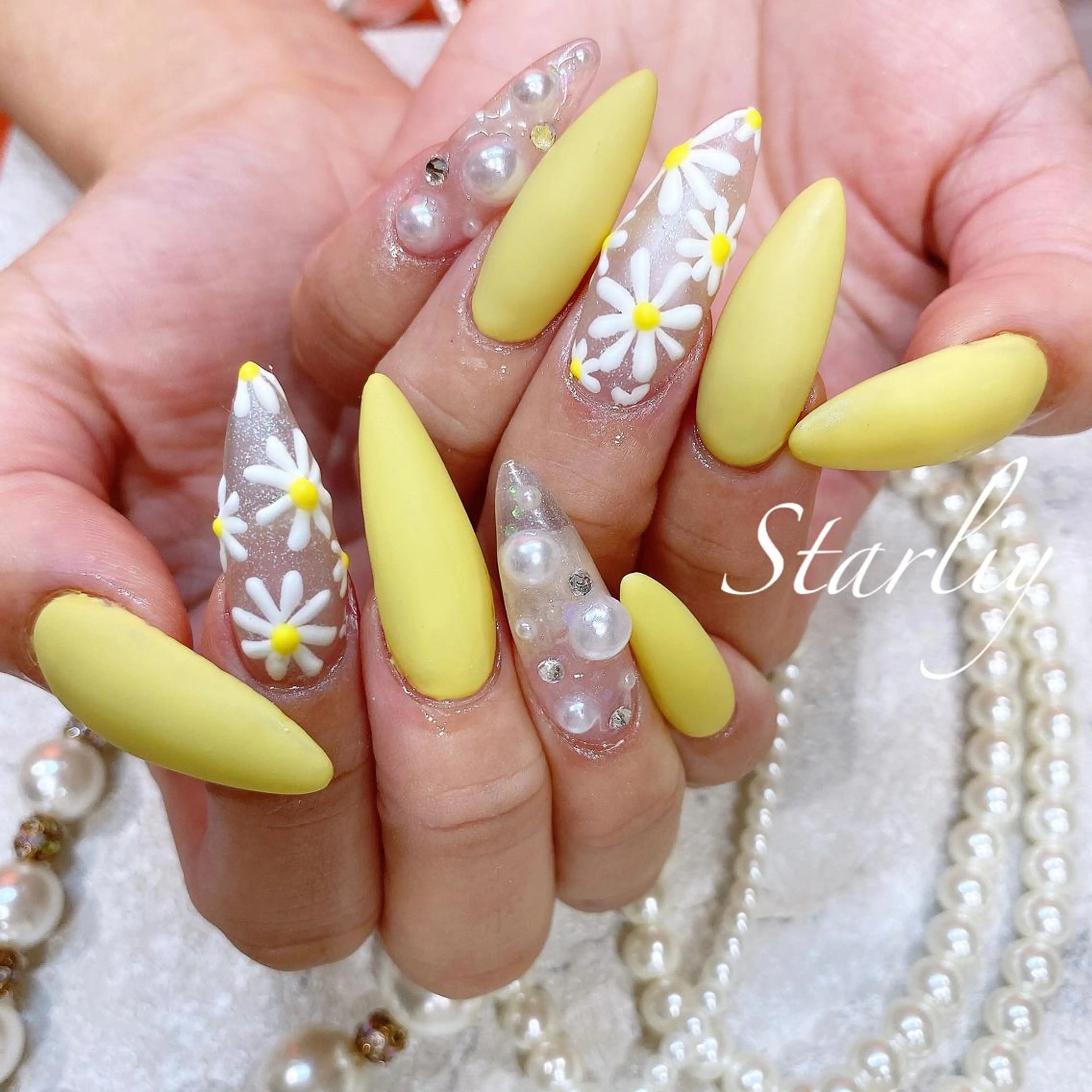 ネイル ~Starliy~ 三重県津市のネイルデザイン