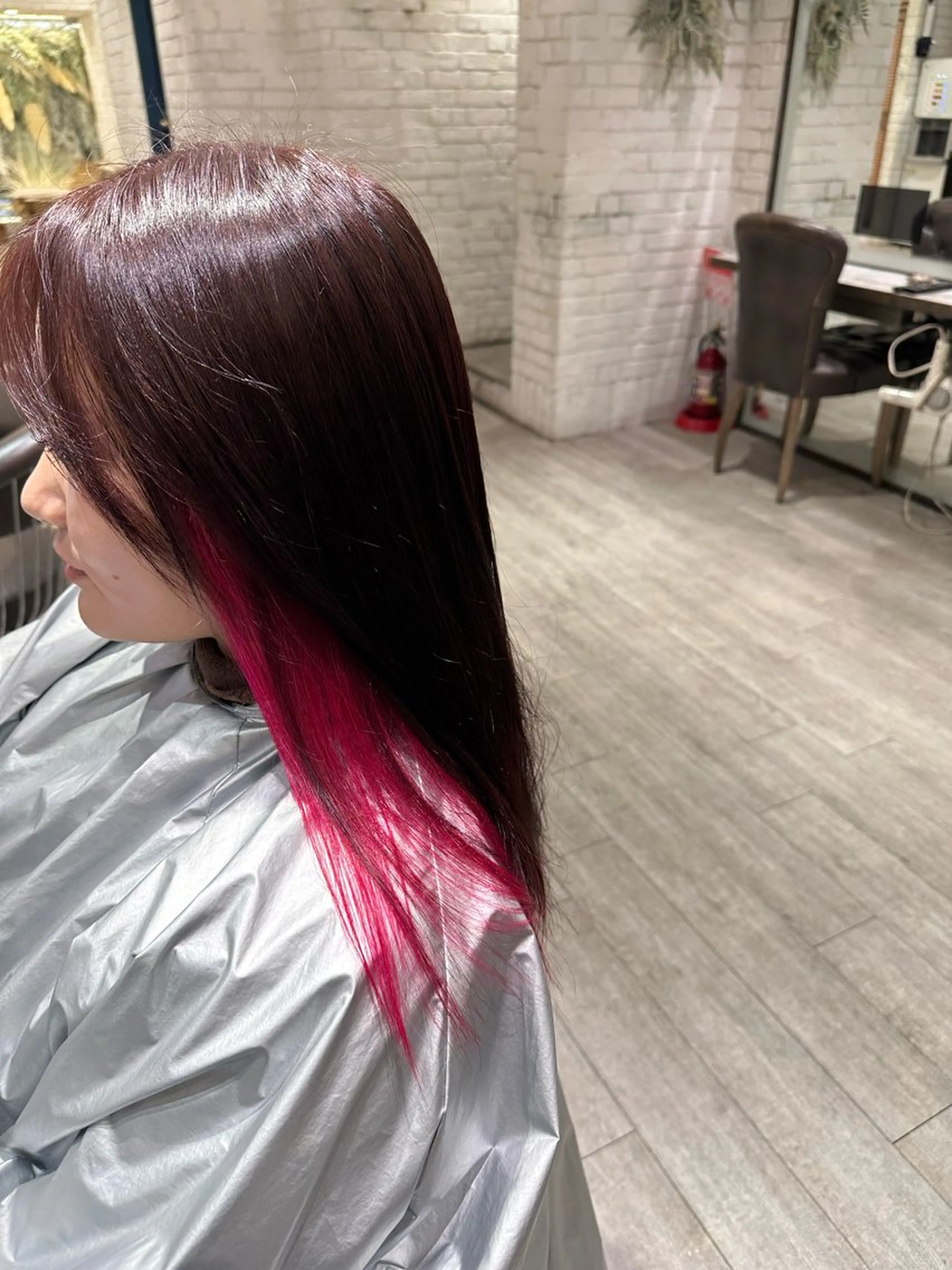 カラー インナーカラー ヘアカラー 井上 竜成のヘアスタイル