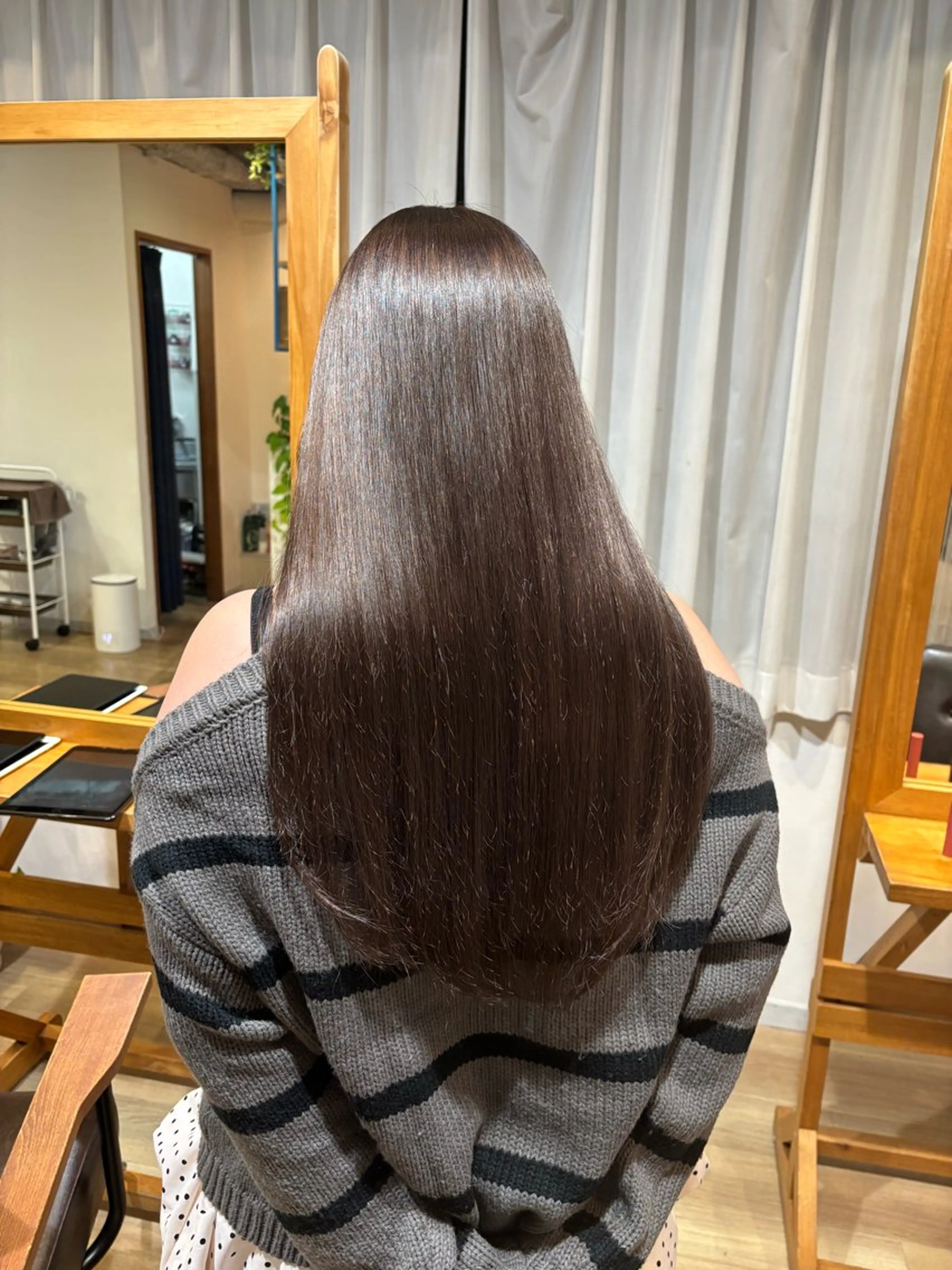 ロング カラー ベージュカラー ブリーチ ブラウンカラー RINNO🌷艶髪/ 透明感&艶カラーのヘアスタイル