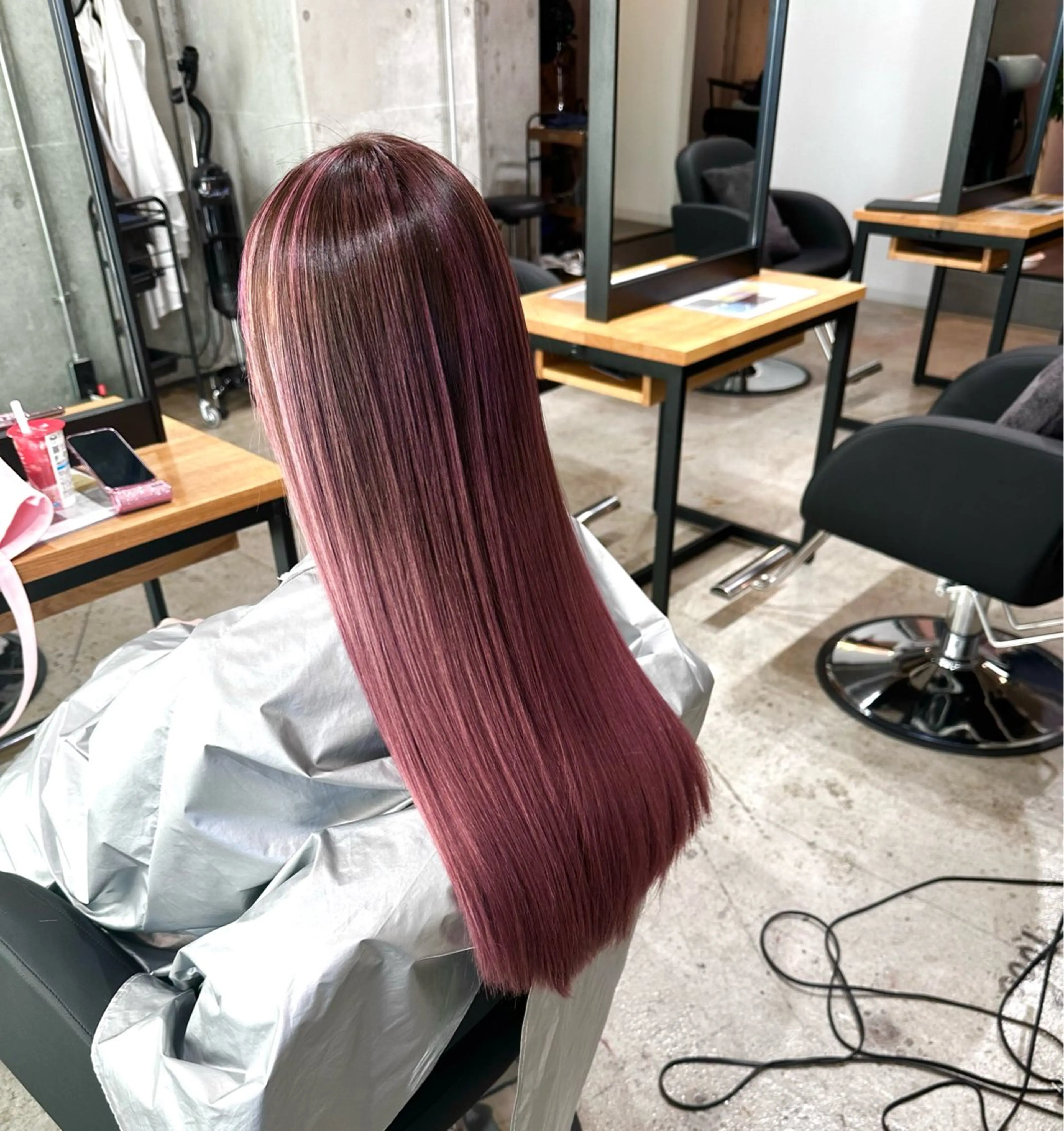 ロング カラー ヘアカラー トリートメント ✨髪質改善/ハイトー ン/艶髪高山のヘアスタイル