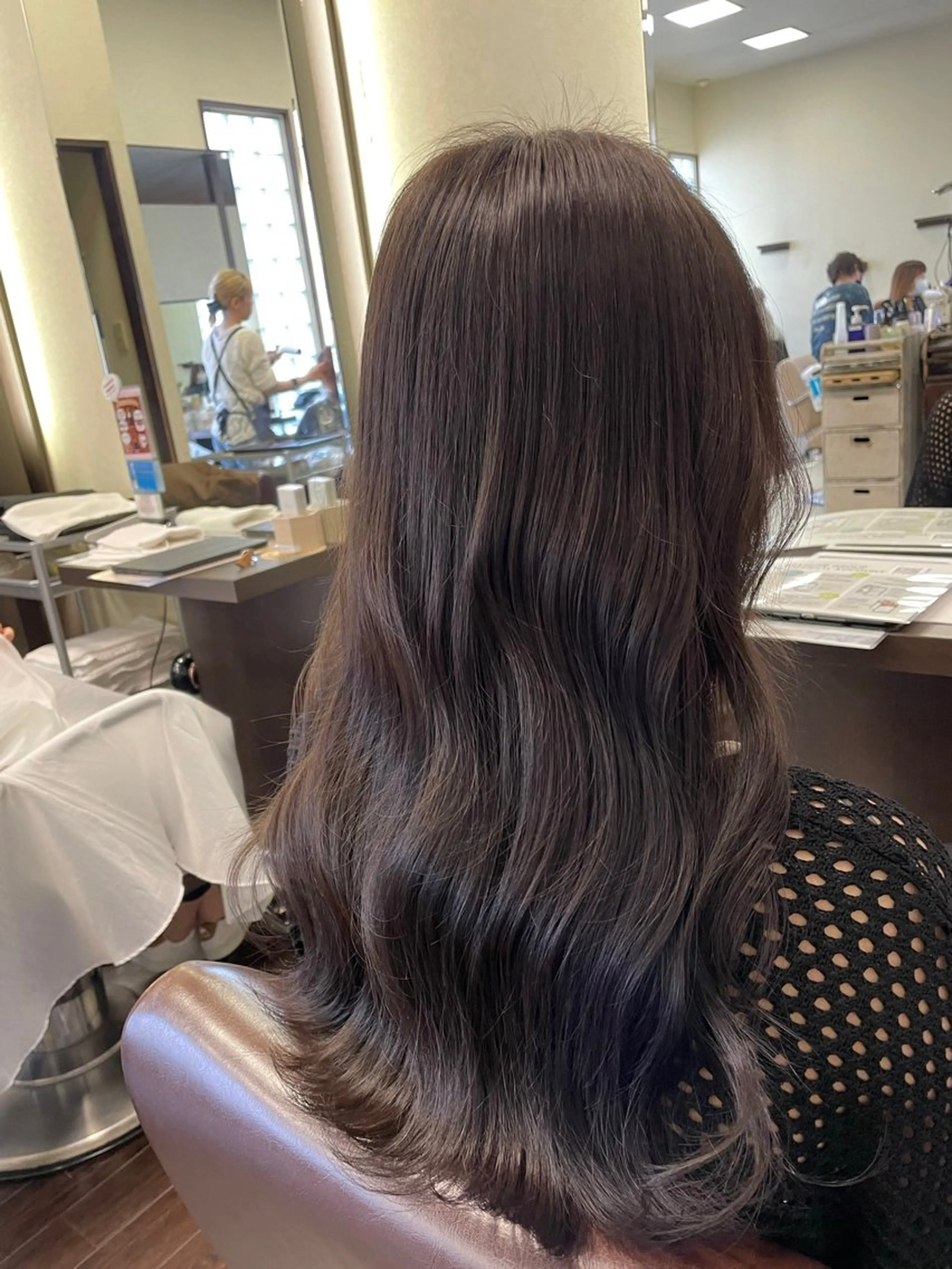 ロング カラー 近藤 幸子のヘアスタイル