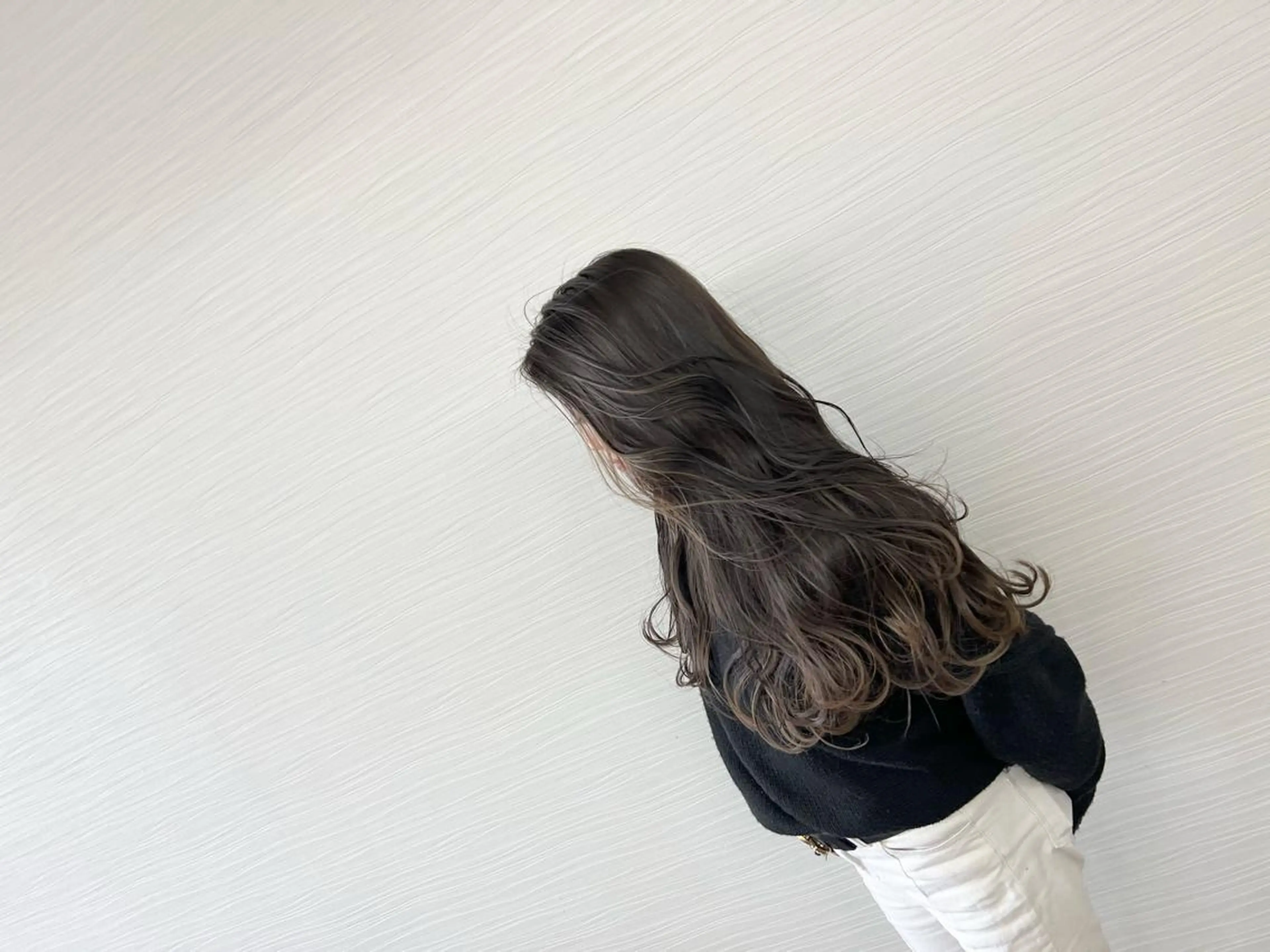 ロング ハイライト LaRmE 代表　HoHaRa.のヘアスタイル