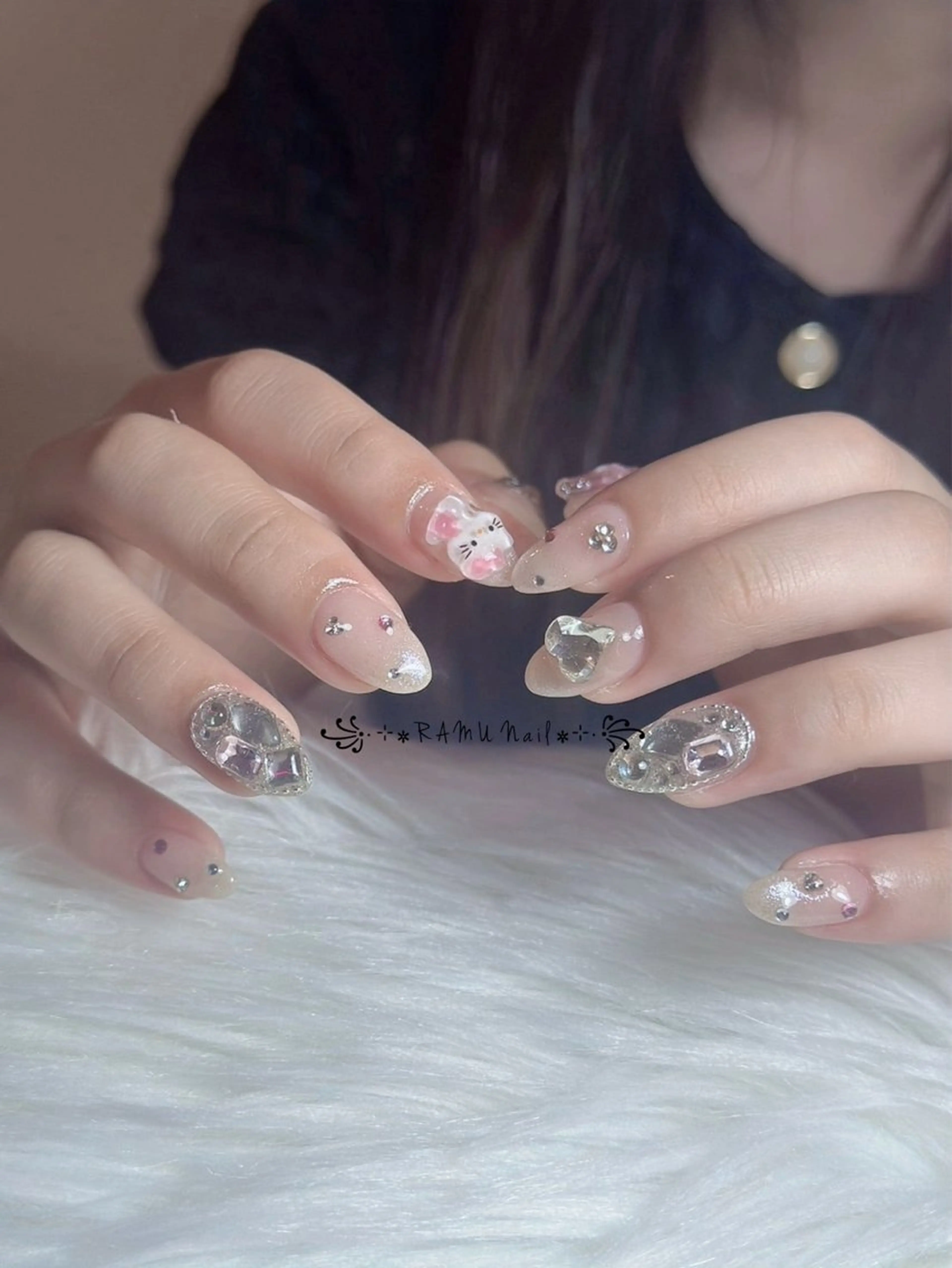 ネイル キラキラネイル マグネットネイル ミラーネイル ピンク ワンホンネイル ハンドネイル RAMU Nail 恵比寿店のネイルデザイン