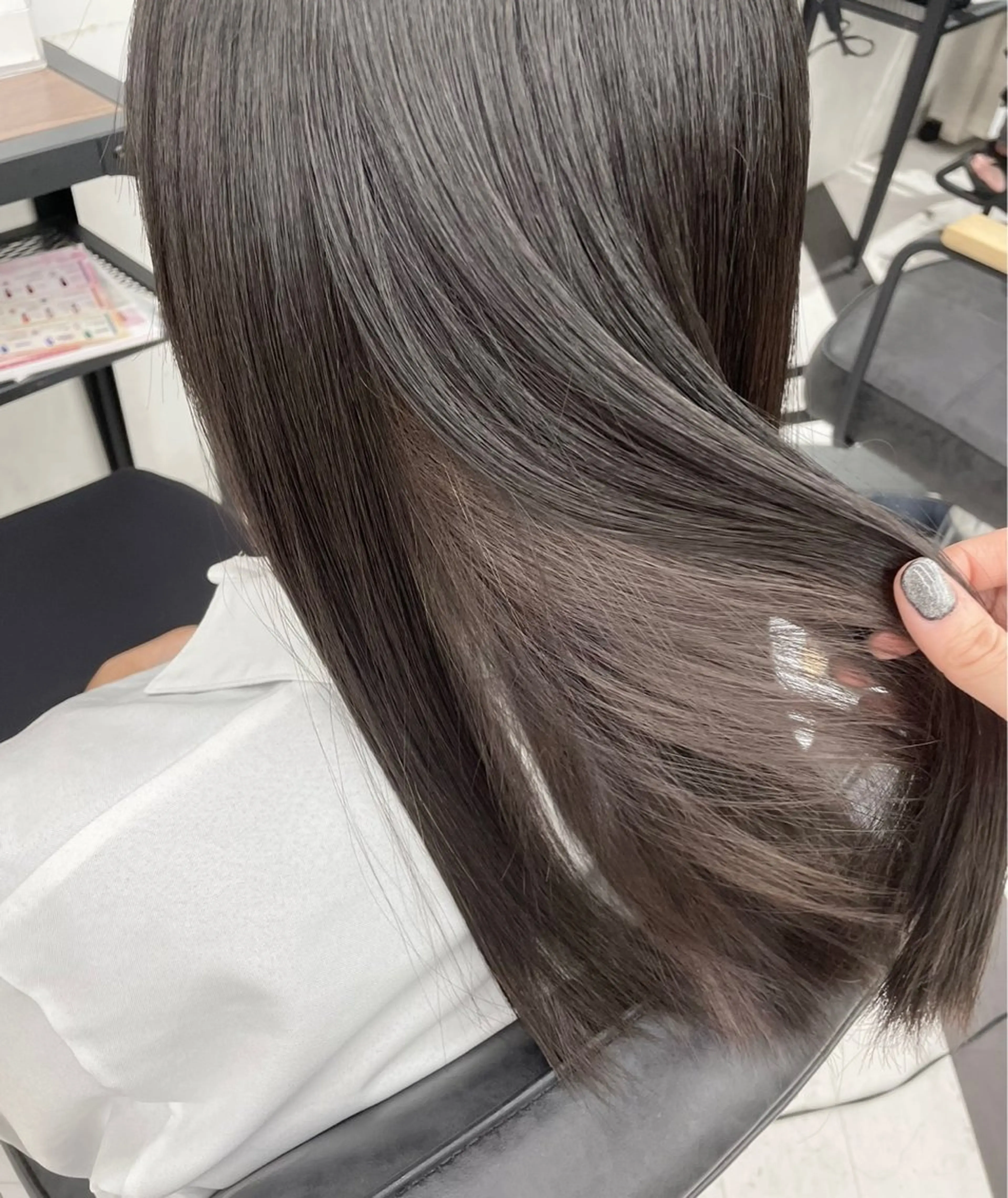 ミディアム カラー パーマ ヘアアレンジ メンズ mona/ ストレートスタイル✨のヘアスタイル