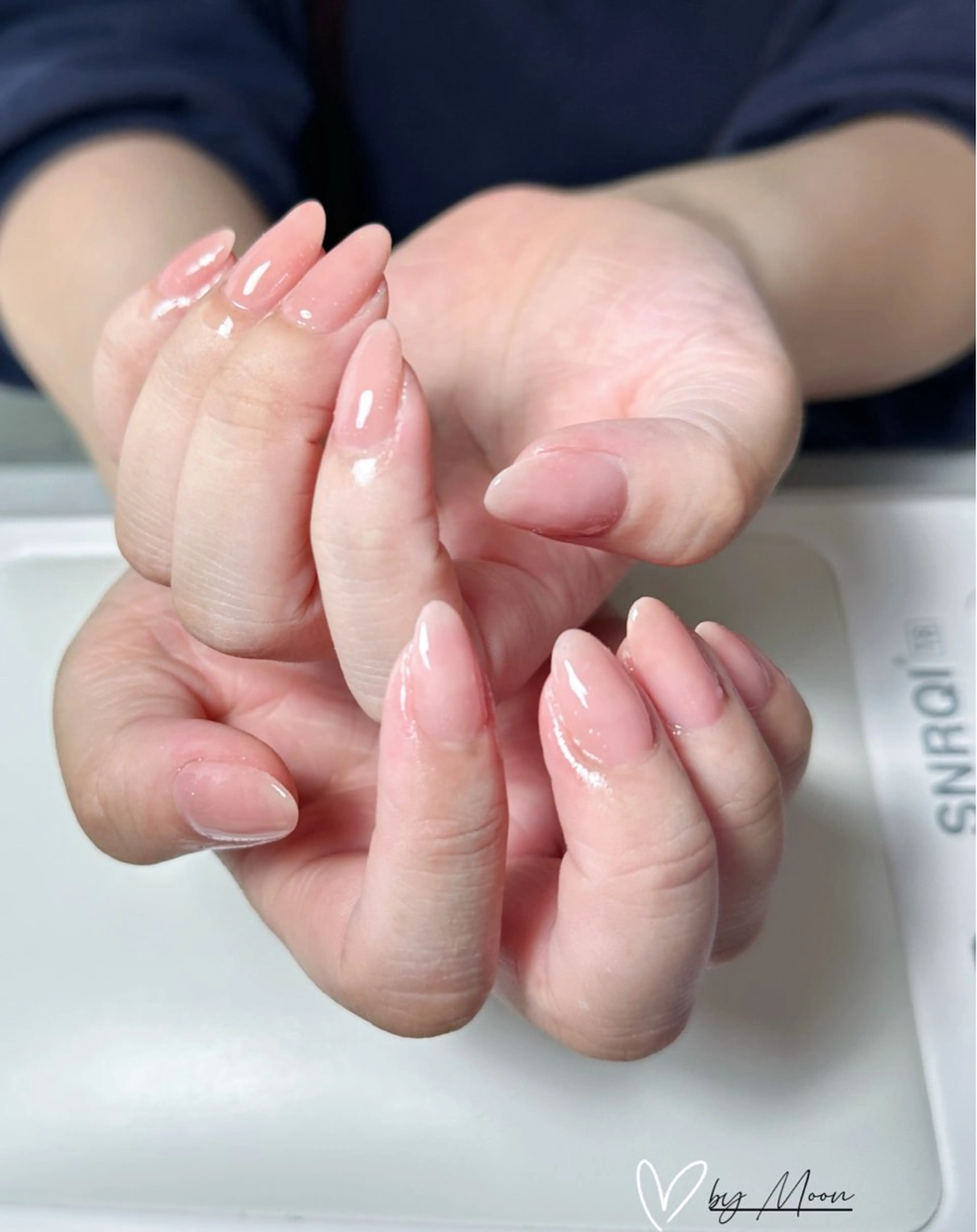 ネイル Moon Nailsのネイルデザイン