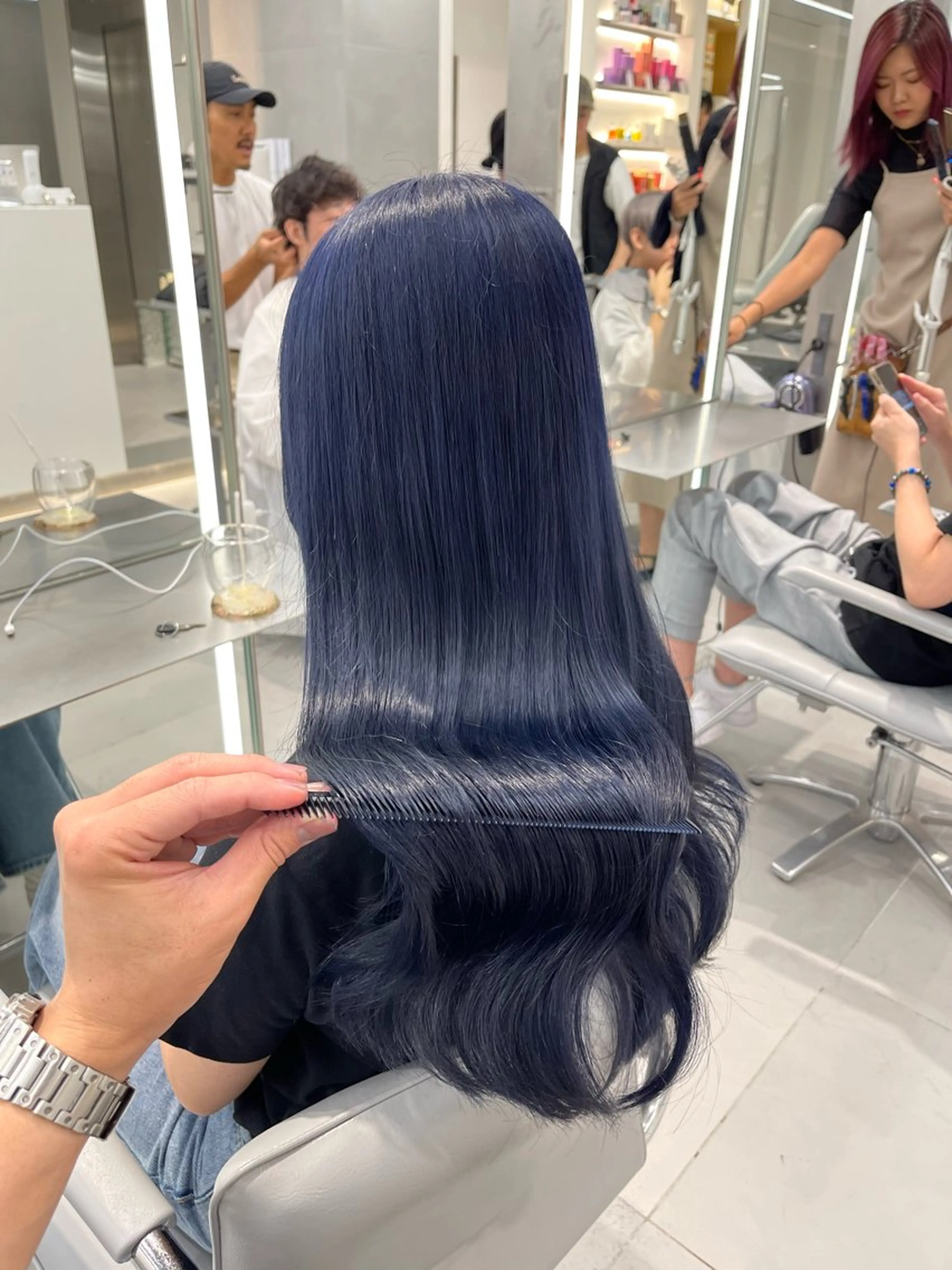 ロング カラー ネイビーカラー トリートメント /カラー/NAOKIのヘアスタイル