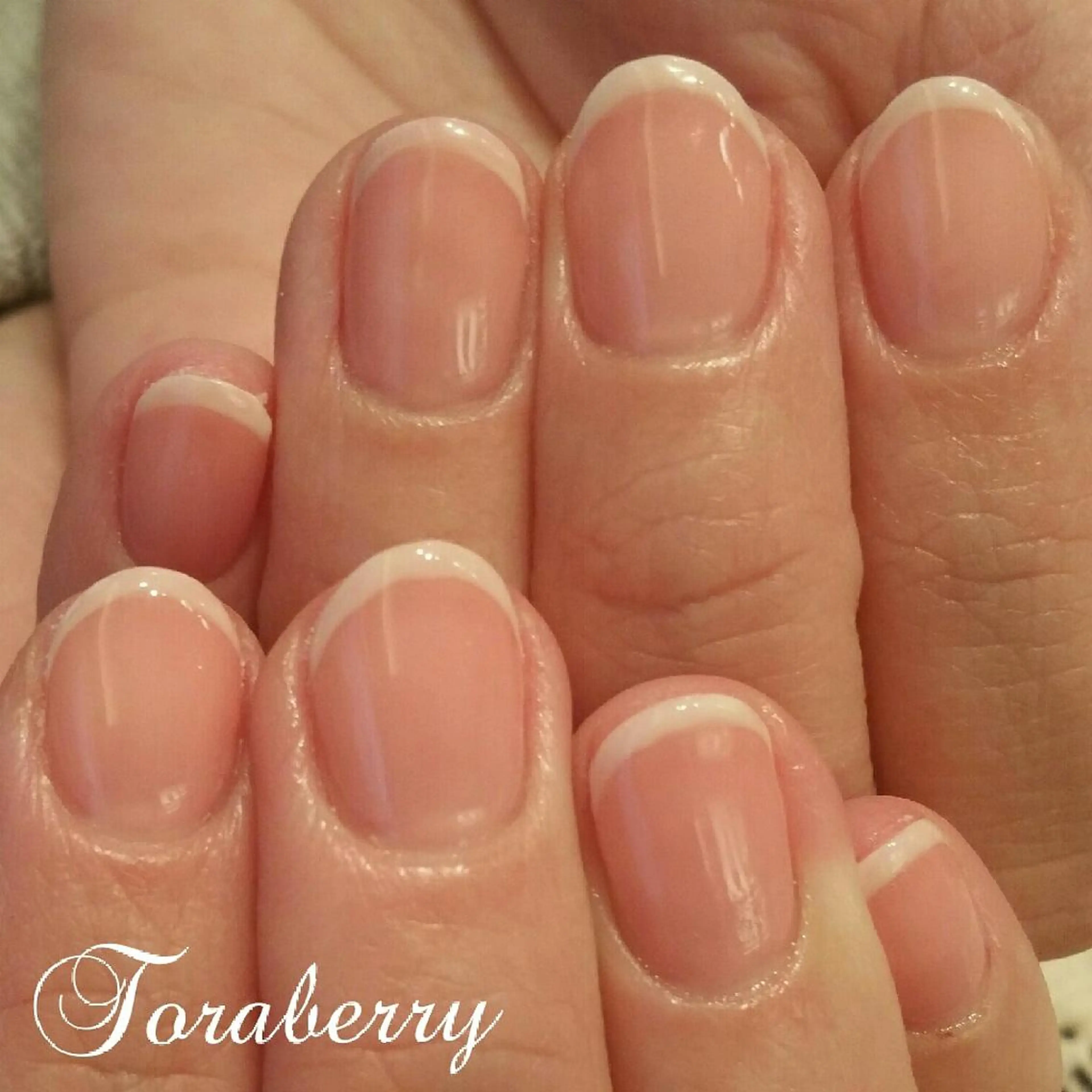 ネイル フレンチネイル ネイリスト なつみのネイルデザイン