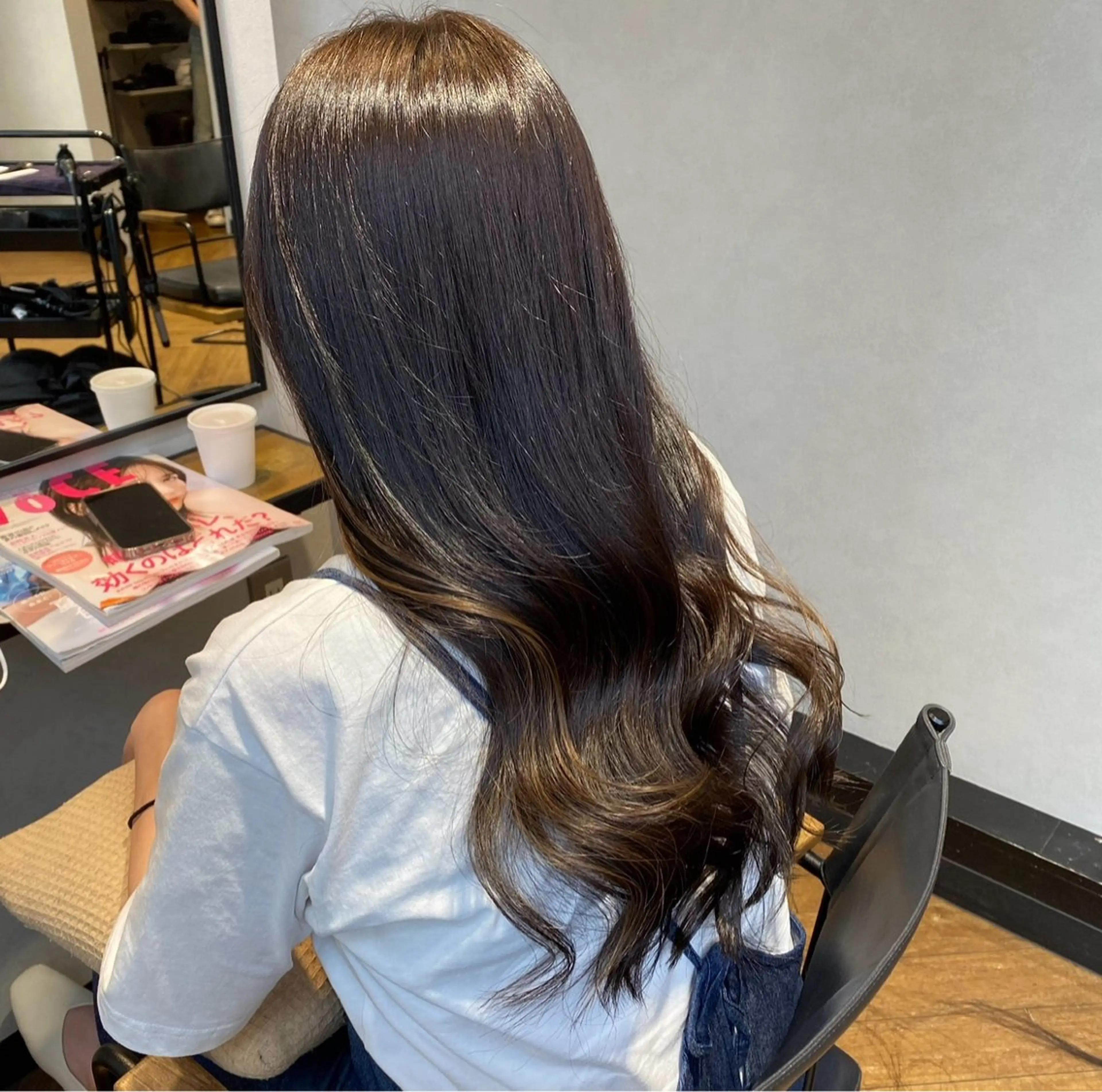 ロング 木寺 樹莉のヘアスタイル