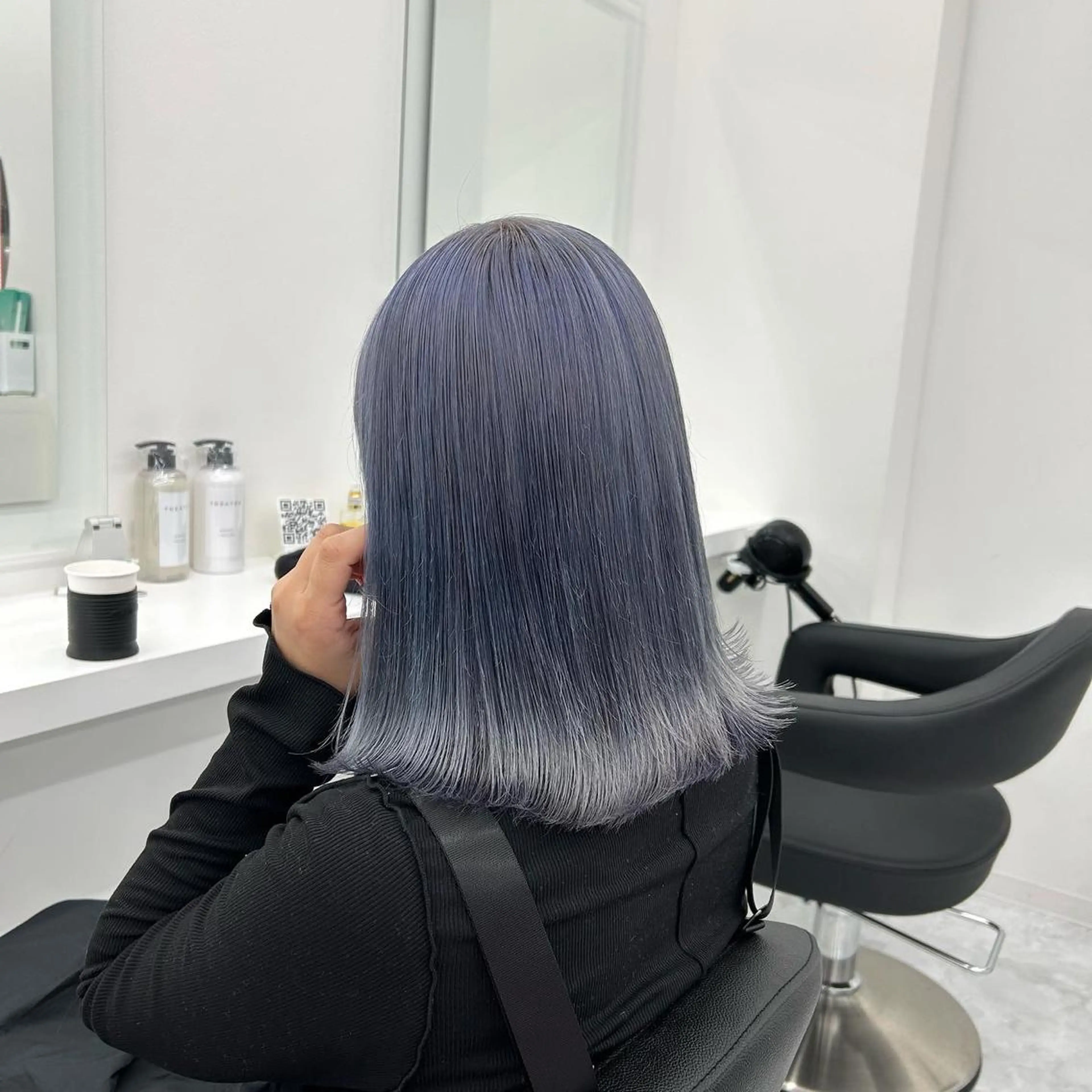 セミロング カラー ヘアアレンジ ヘアカラー トリートメント mai🍑暖色カラー /レイヤー💖のヘアスタイル