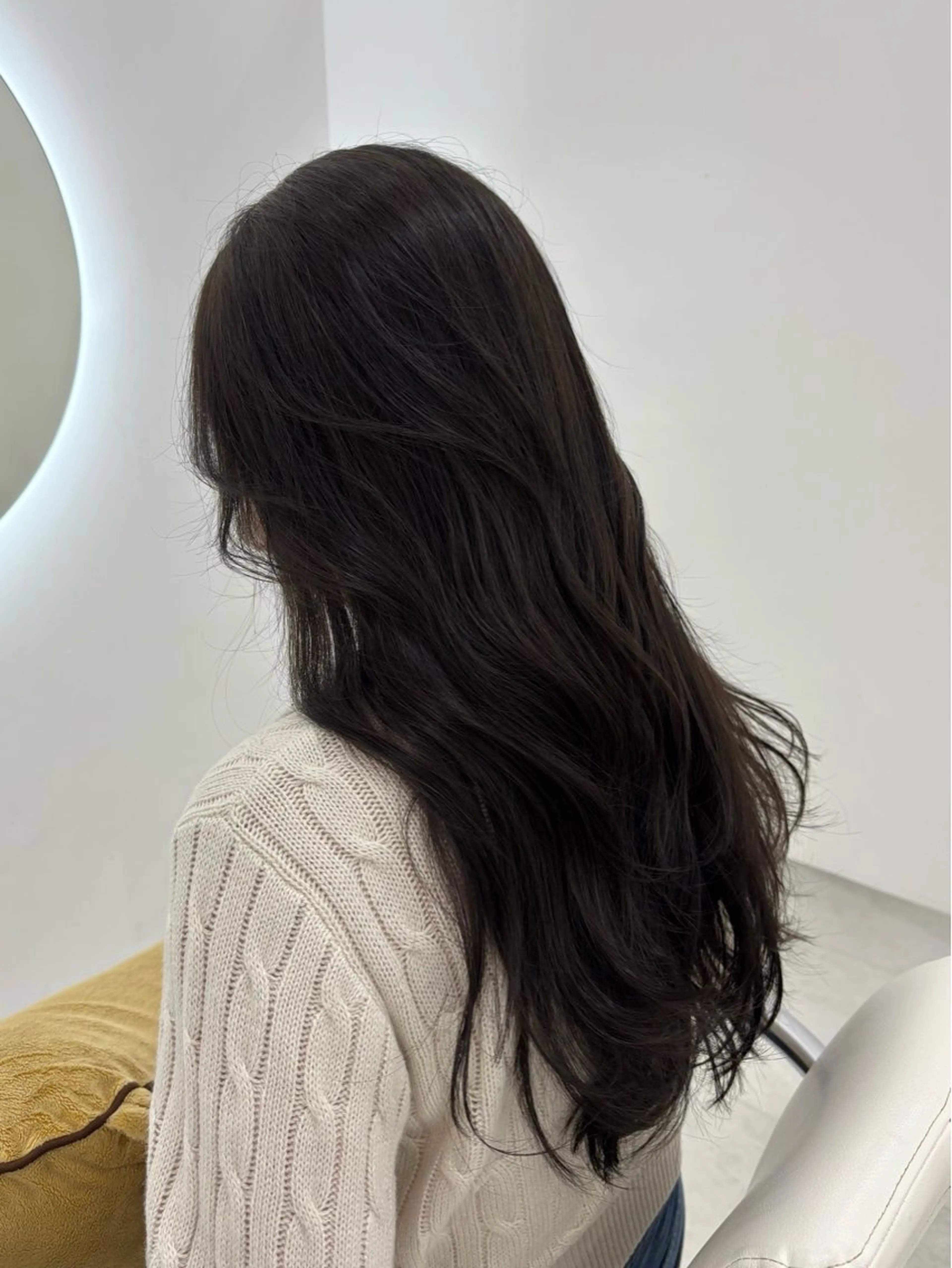ロング カラー カット ヘアカラー トリートメント 【aini天王寺】 𝐚𝐢𝐫𝐢✂︎のヘアスタイル