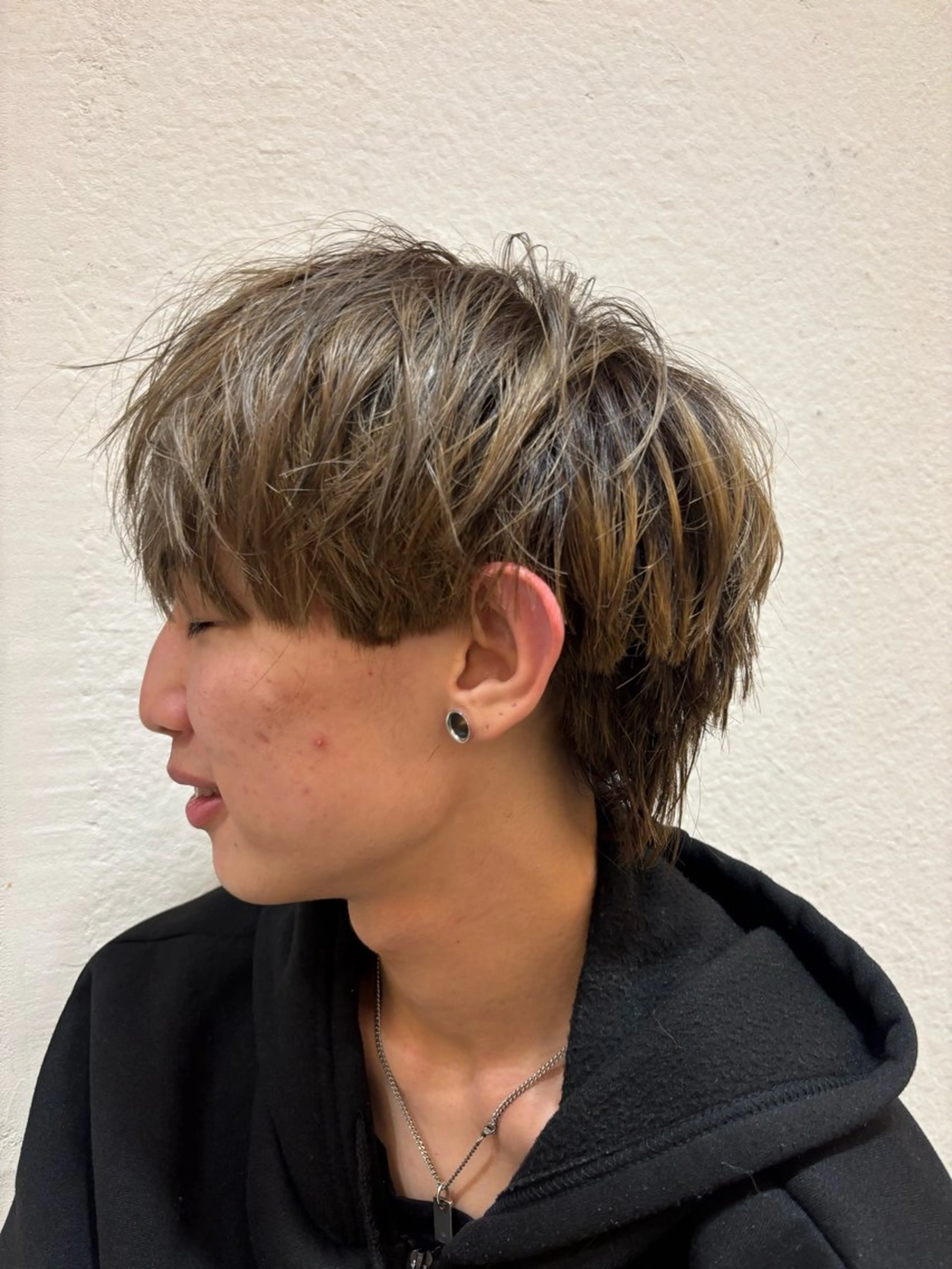 ショート カット ヘアカラー 土屋 凜のヘアスタイル