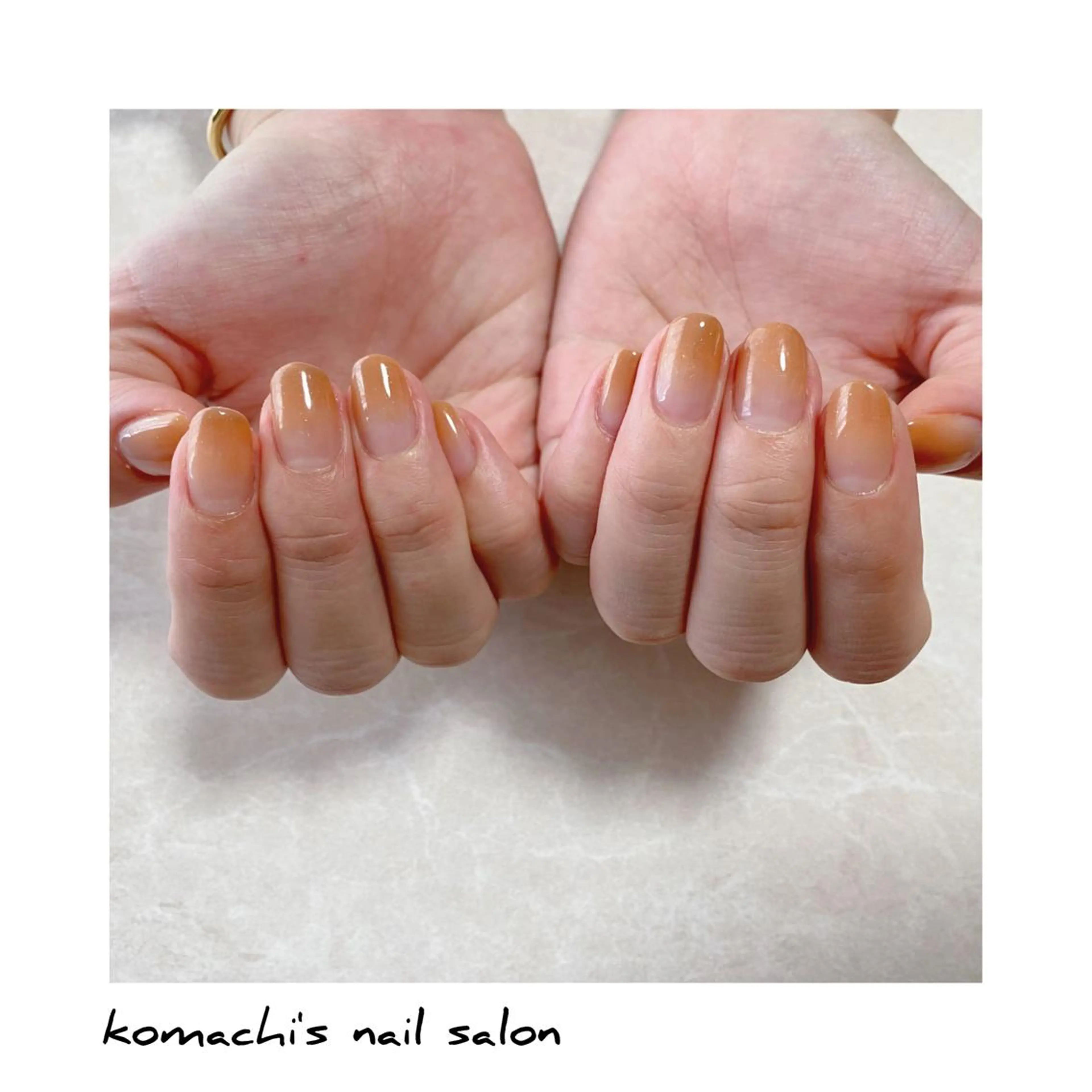 ネイル グラデーション ラメ(グリッター) オフィスネイル akita kazumiのネイルデザイン