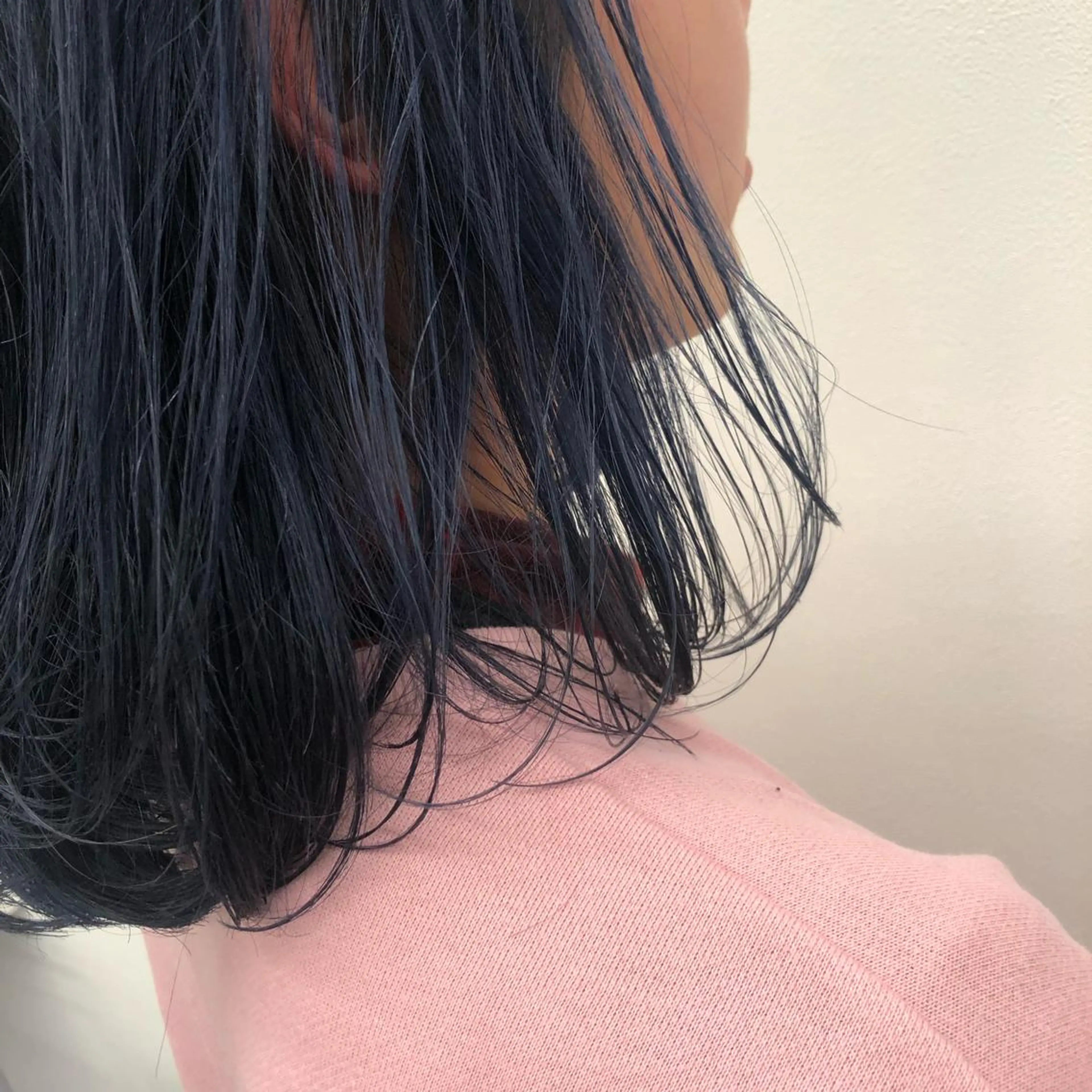 ミディアム カラー ヘアアレンジ ブルーカラー ネイビーカラー 美髪矯正/透明感カラ ー🫧YUUKI🫧のヘアスタイル