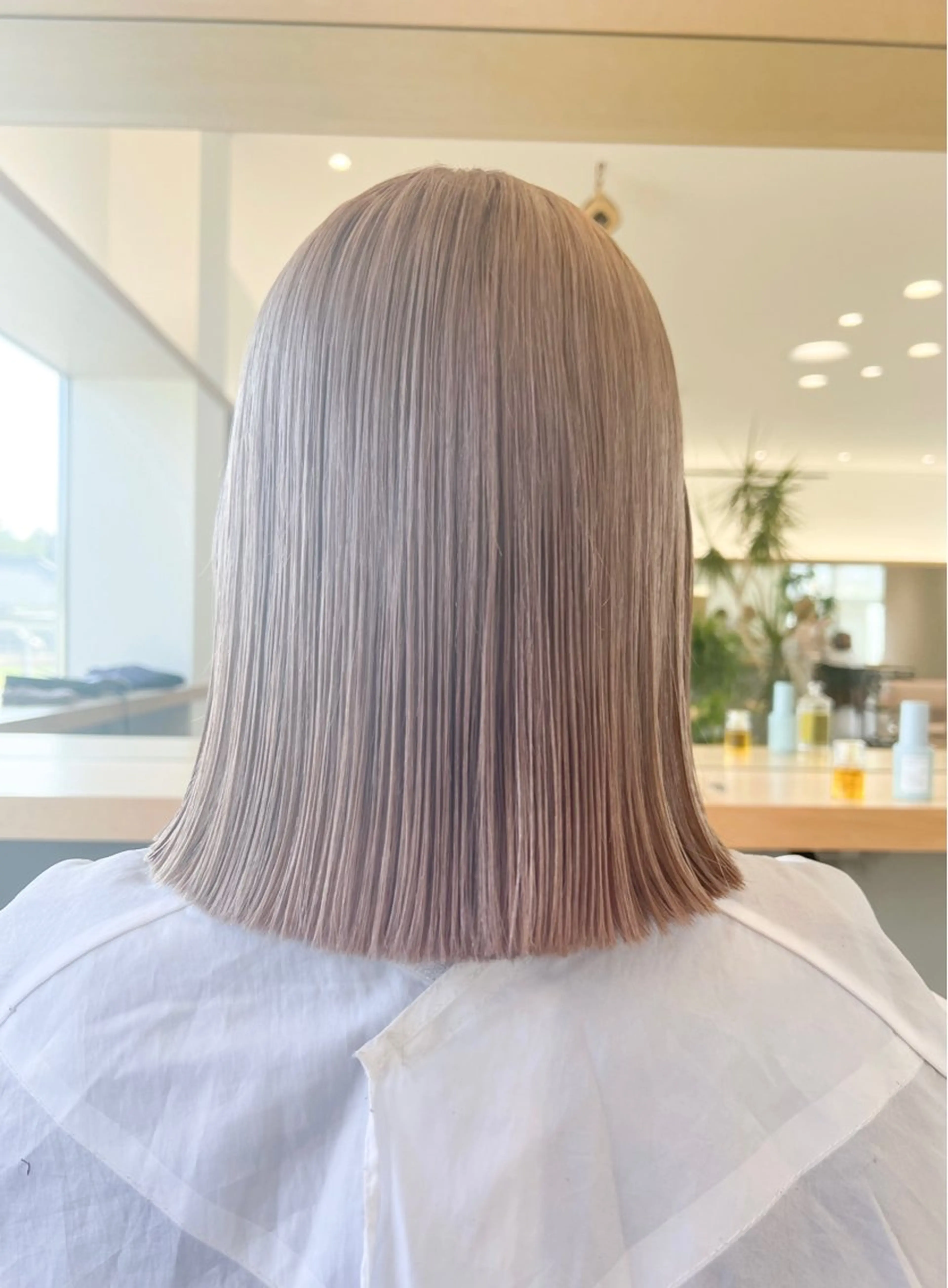 ミディアム カラー ブリーチ カット ヘアカラー トリートメント つくばUtooe's 副店長　寺沢颯のヘアスタイル