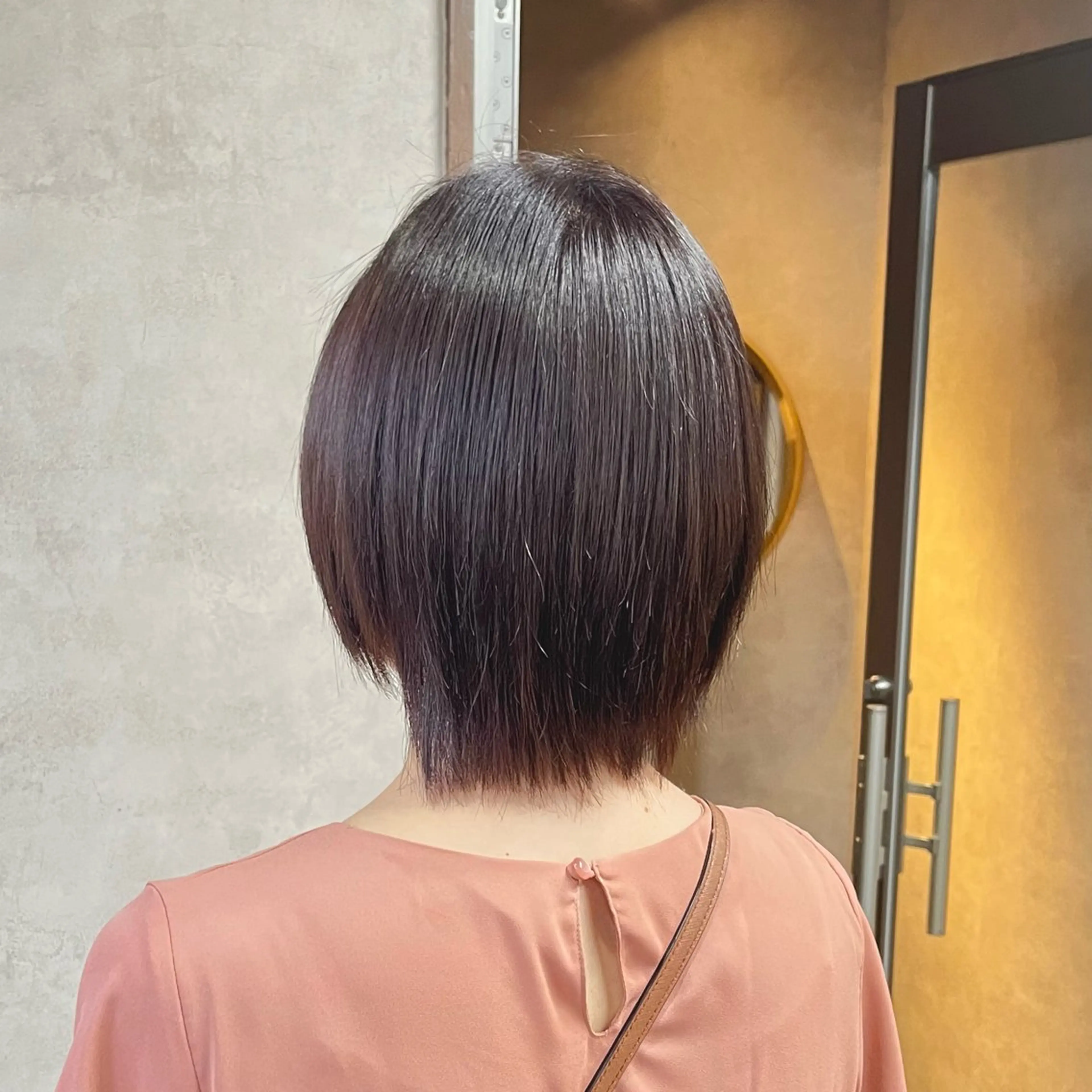 ショート カラー ayane ito / HAWNDのヘアスタイル