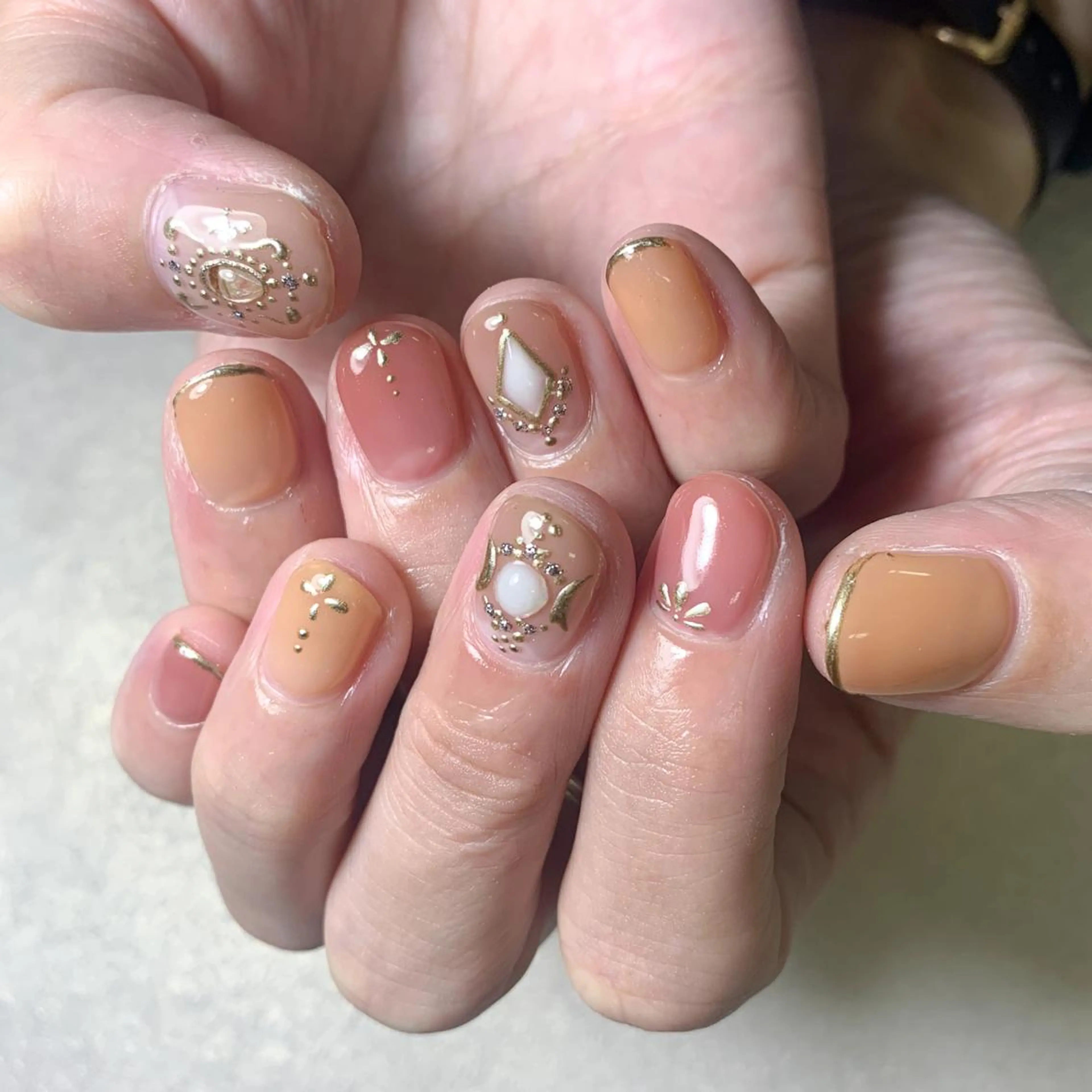 ネイル FIORITURA aiのネイルデザイン
