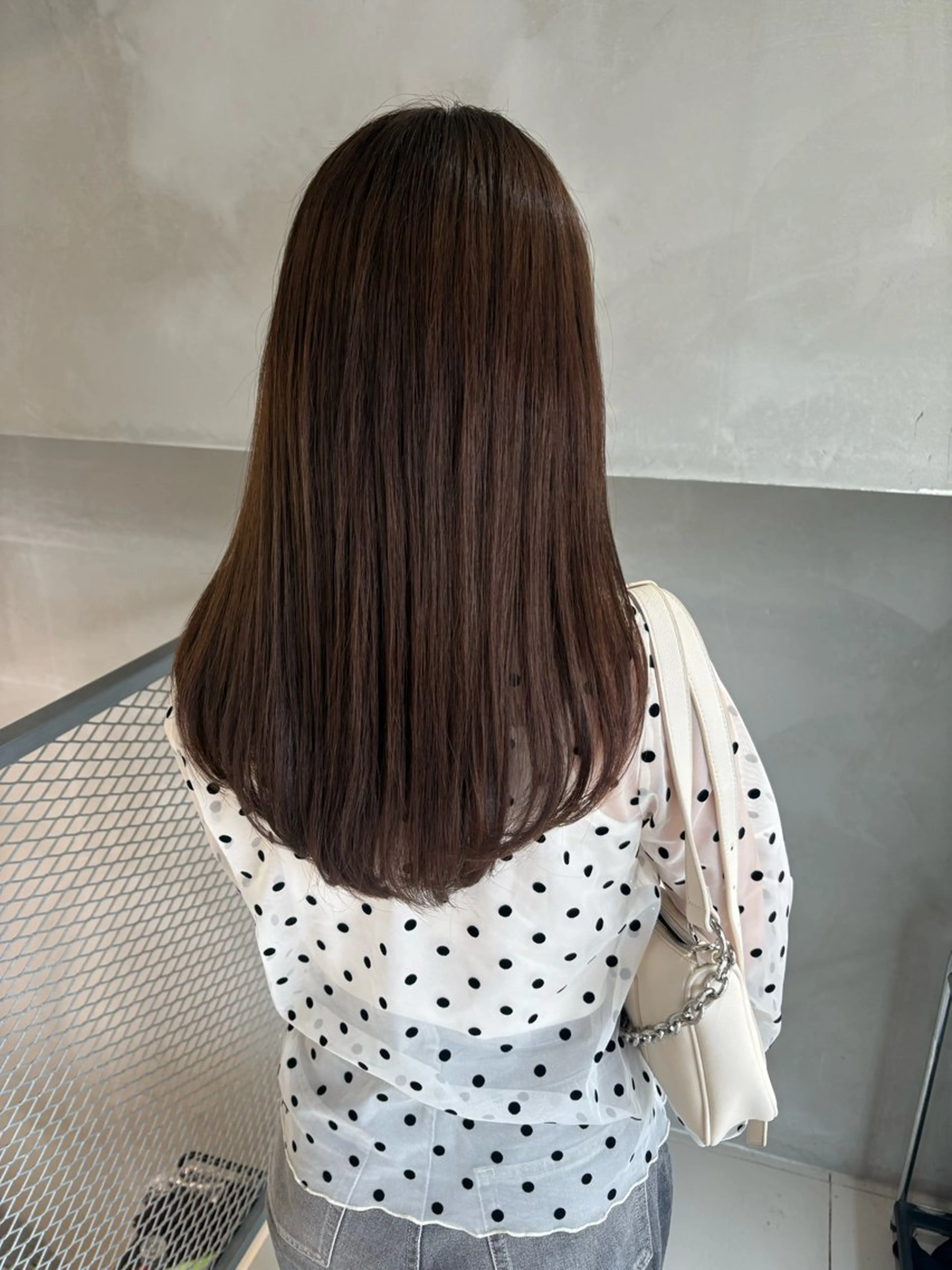 ロング カラー ブラウンカラー くすみブラウン カット ヘアカラー トリートメント 透明感カラー🫧 nanohaのヘアスタイル