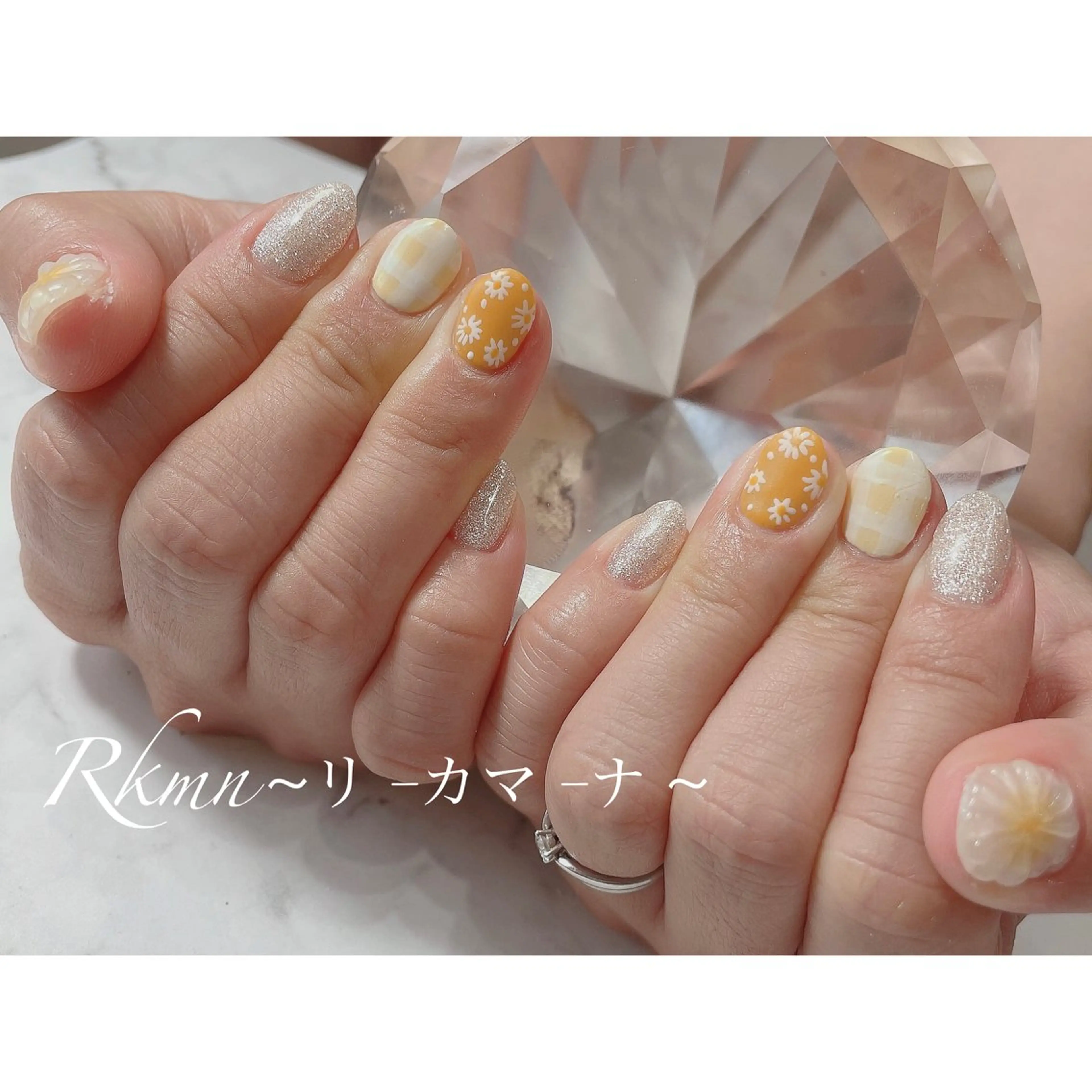 ネイル アートネイル フラワーネイル ぷっくりネイル 春ネイル ハンドネイル フットネイル ハンドケア Rkmn ~リ-カマ-ナ~のネイルデザイン