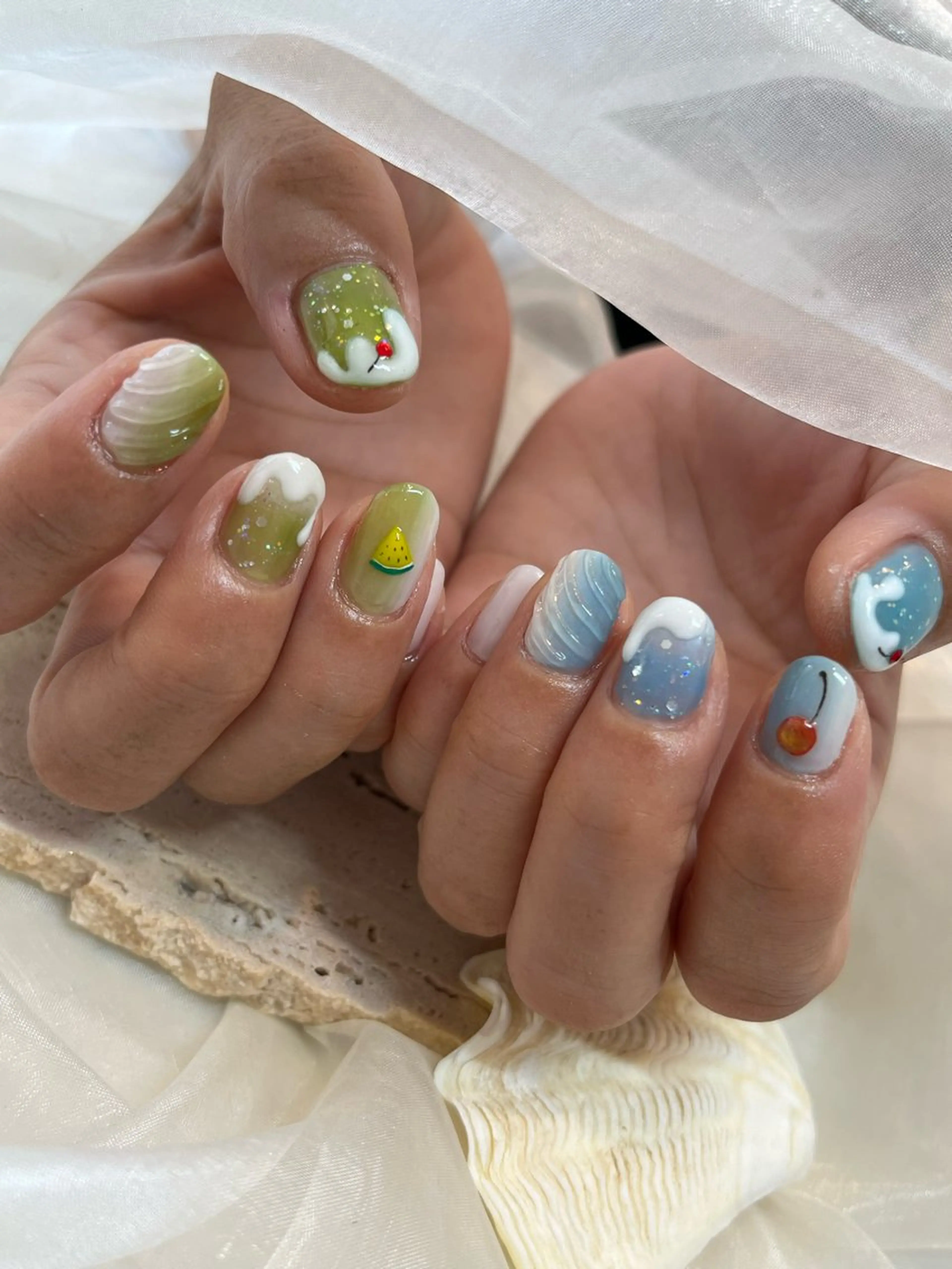 ネイル 永由 光歩のネイルデザイン