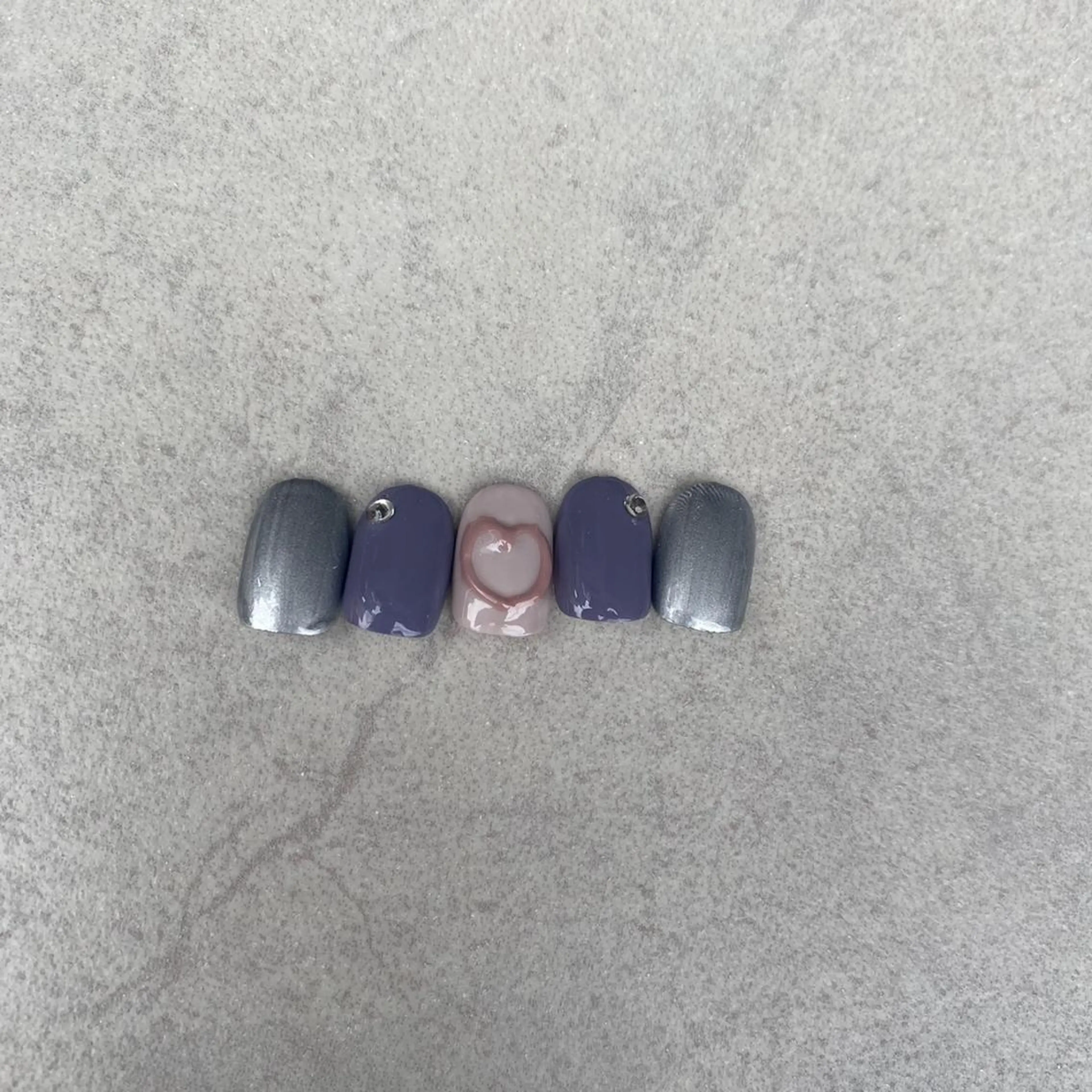 ネイル akane .hのネイルデザイン