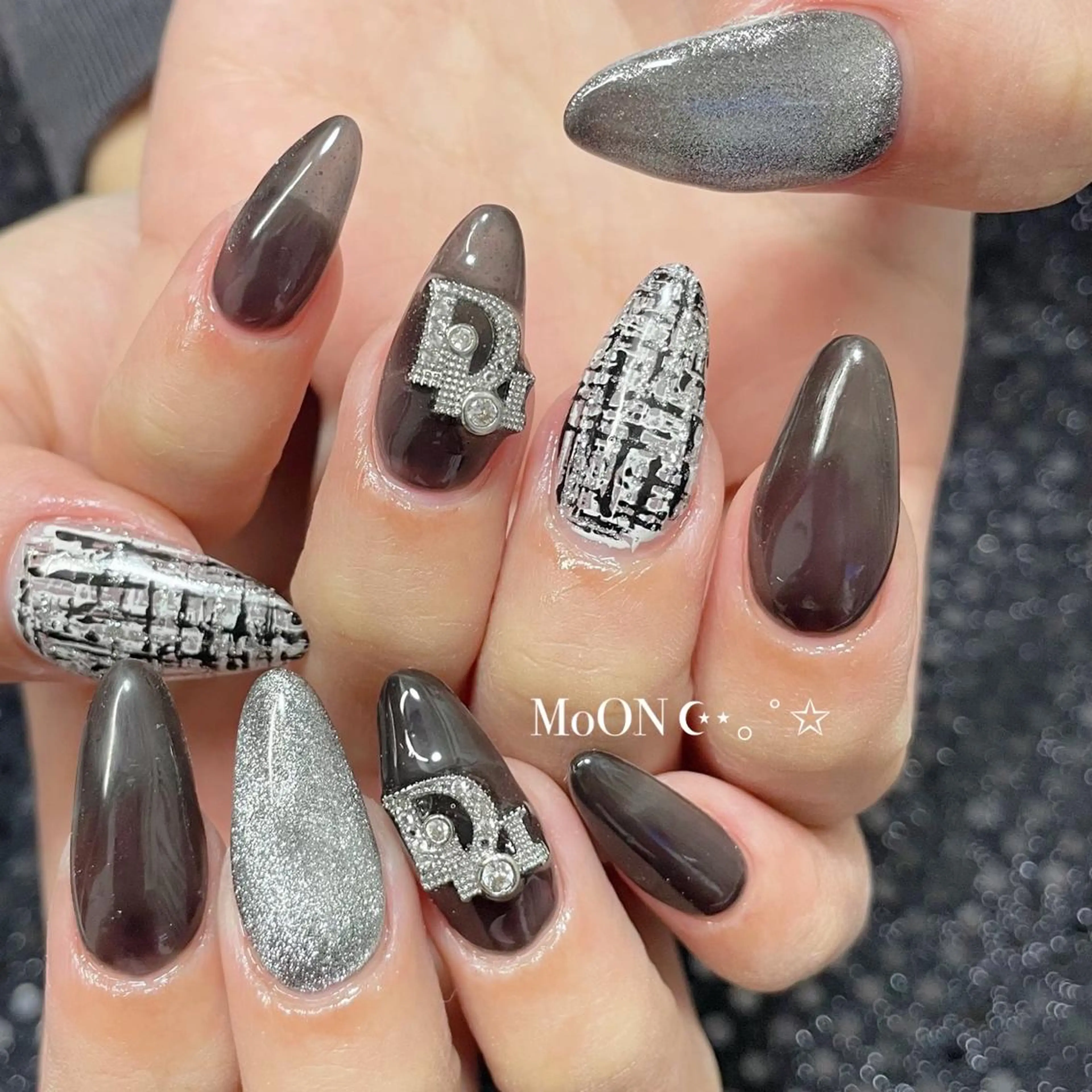 ネイル ハンドネイル ハンドケア MoON...❤︎ MeGuのネイルデザイン