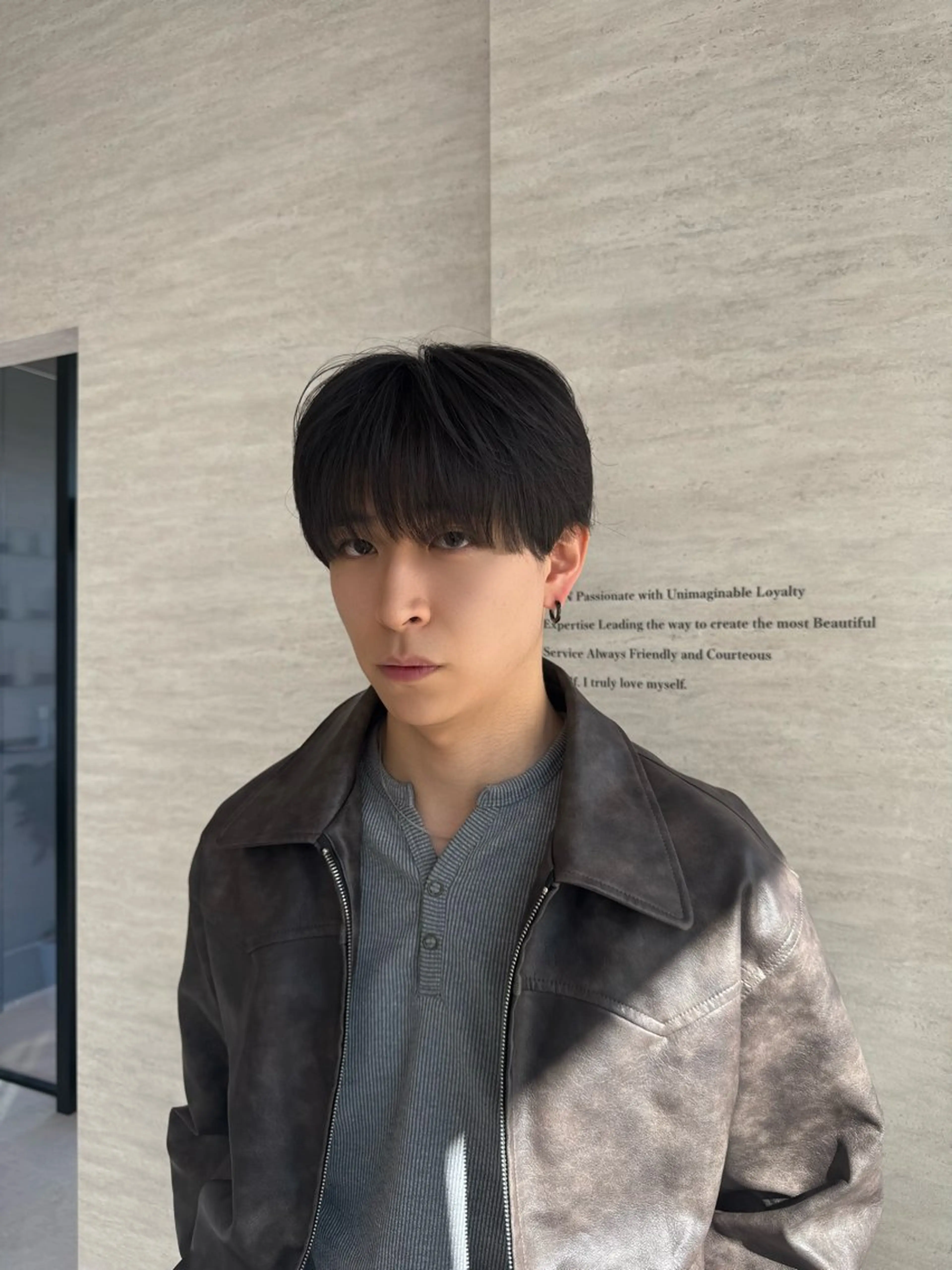 メンズ 韓国式ダウンパーマ 🇰🇷櫻井健のヘアスタイル