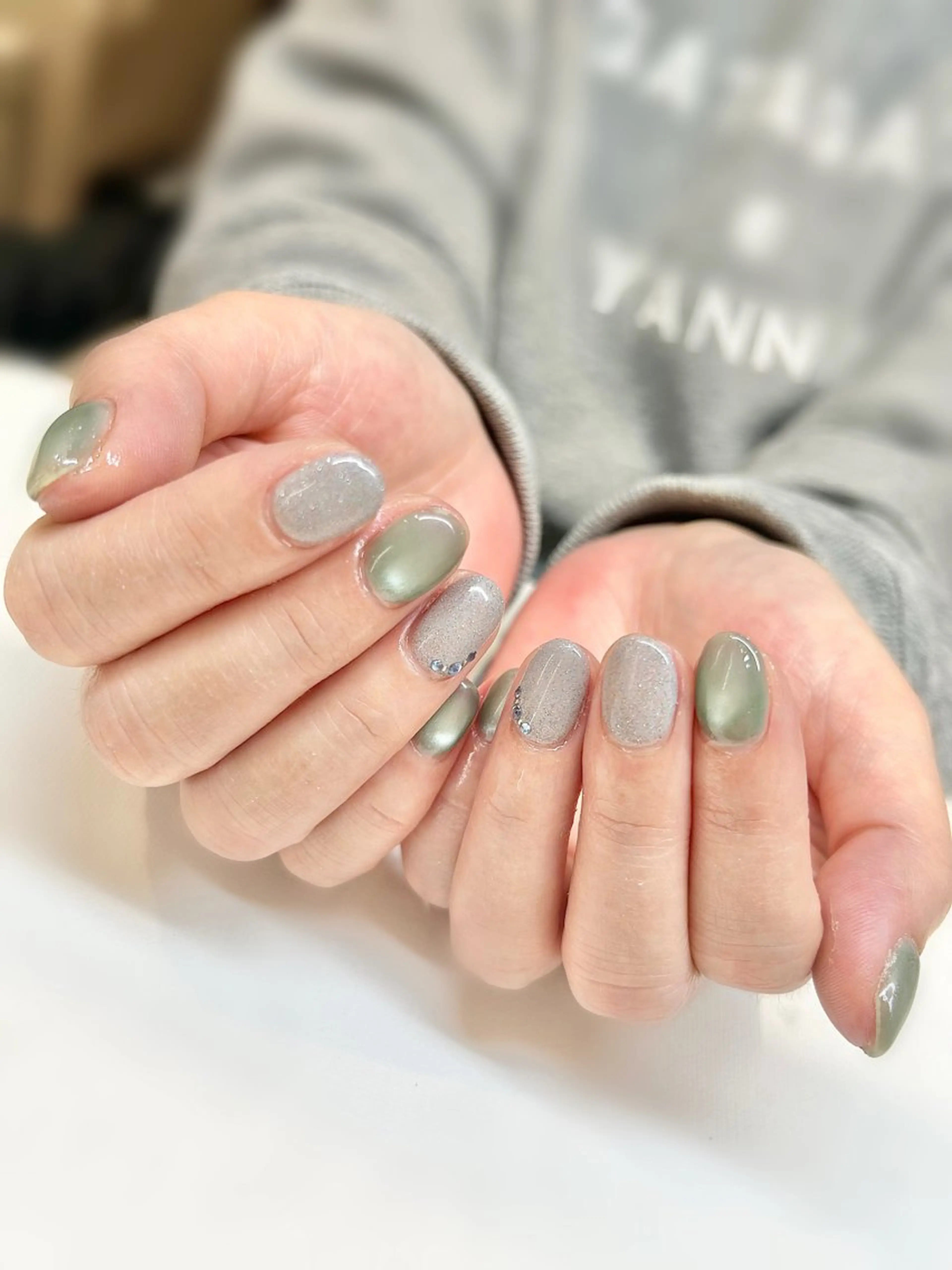 ネイル Looogネイリスト おののネイルデザイン