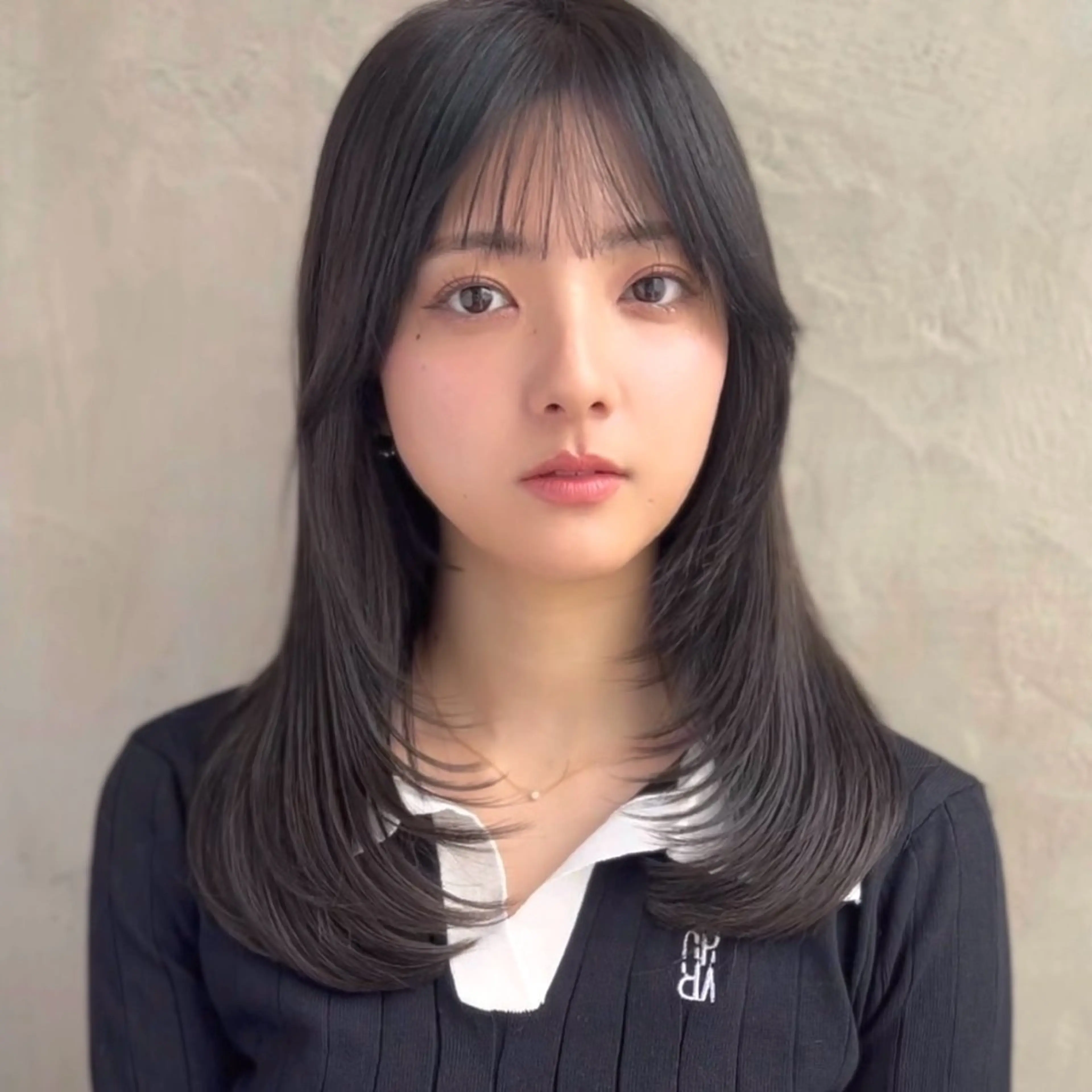 セミロング カラー 日本一の小顔カット/ ボブ/顔周り/韓国のヘアスタイル