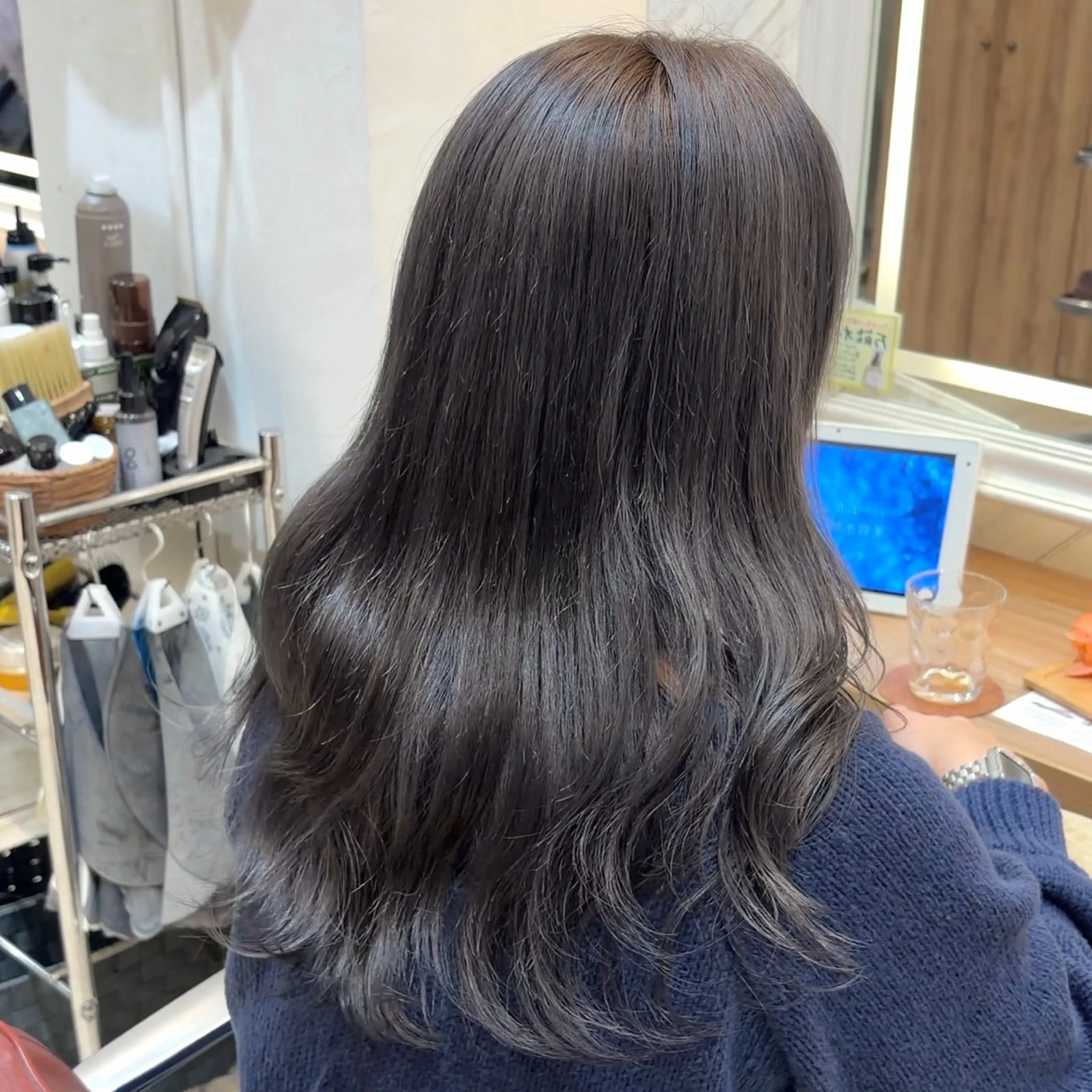 セミロング カラー ヘアカラー 横浜パーマ🌐メンズ 暖色カラーもえかのヘアスタイル