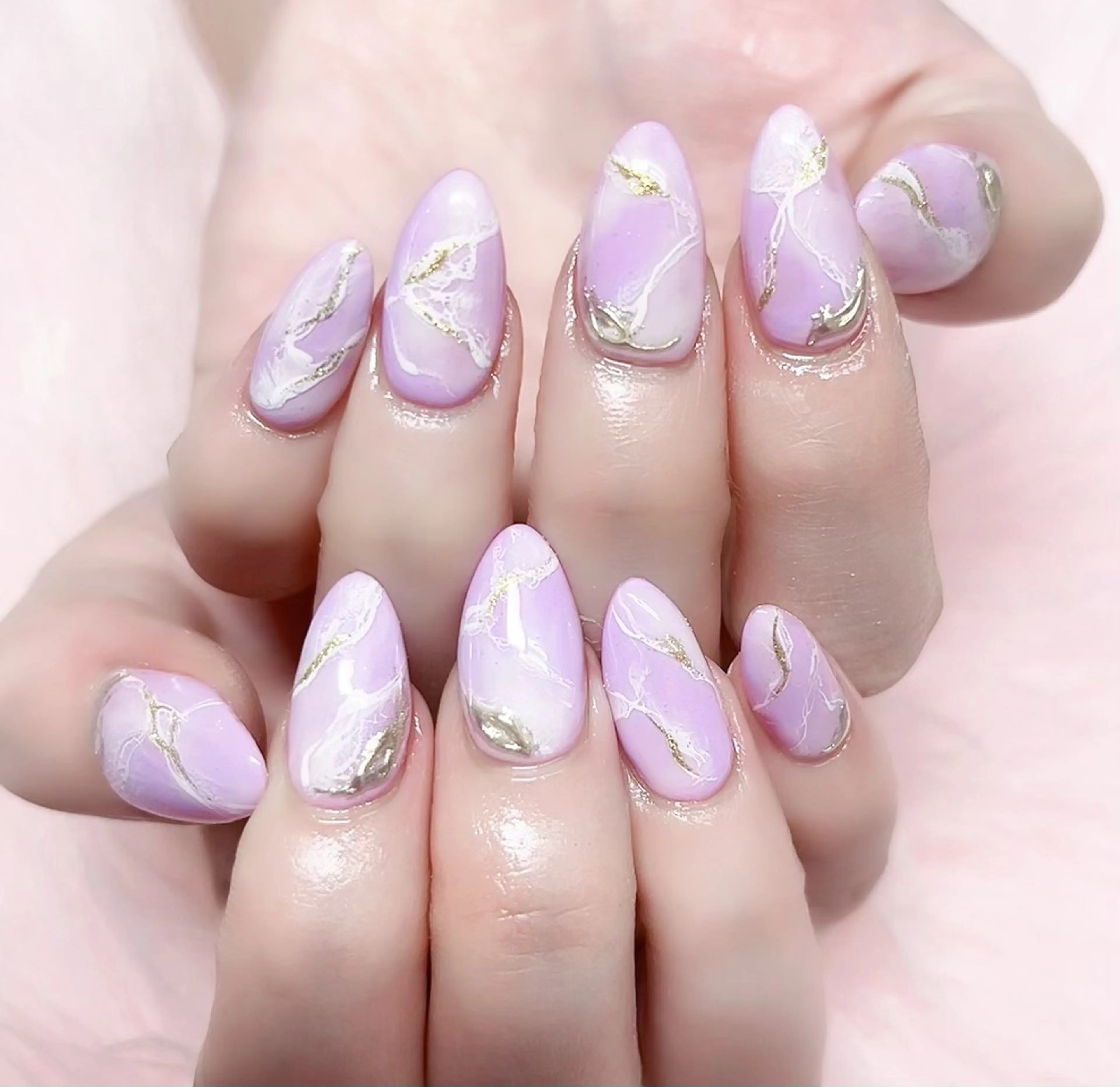 ネイル MoonNail ユリ🌸のネイルデザイン
