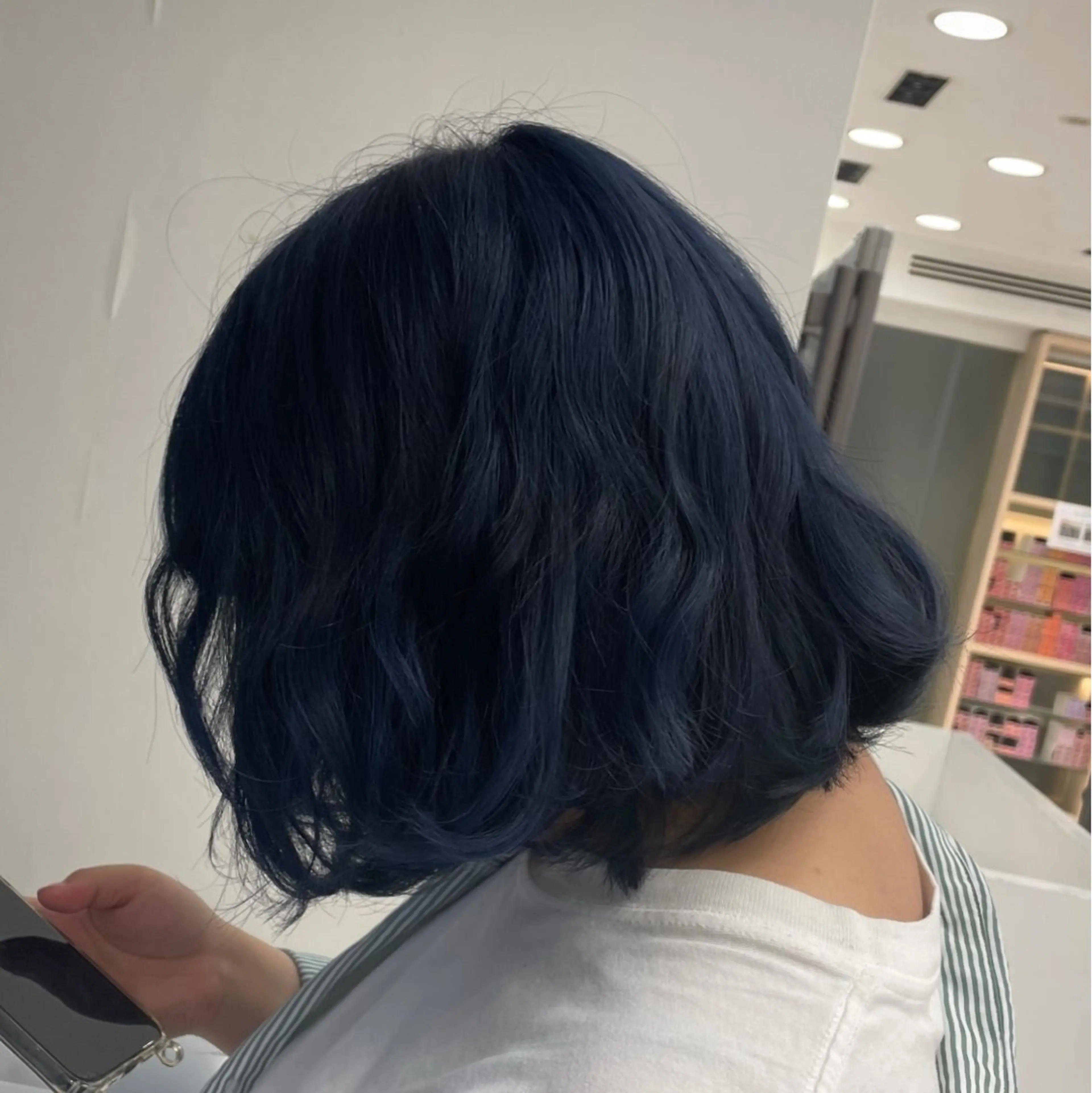 カラー Yoshida neiroのヘアスタイル