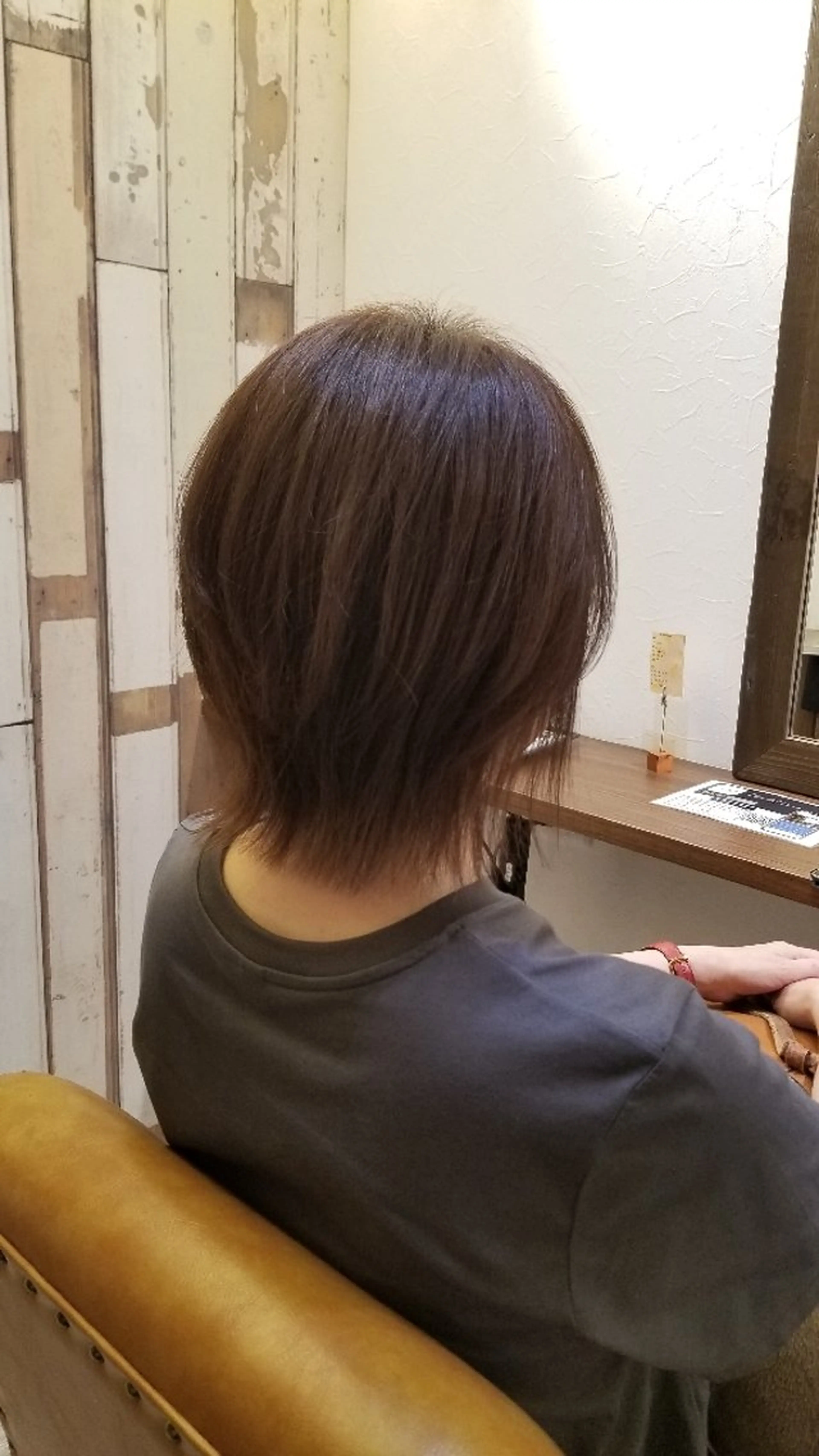 ミディアム ウルフカット カット ヘアカラー トリートメント 松江  幸世のヘアスタイル