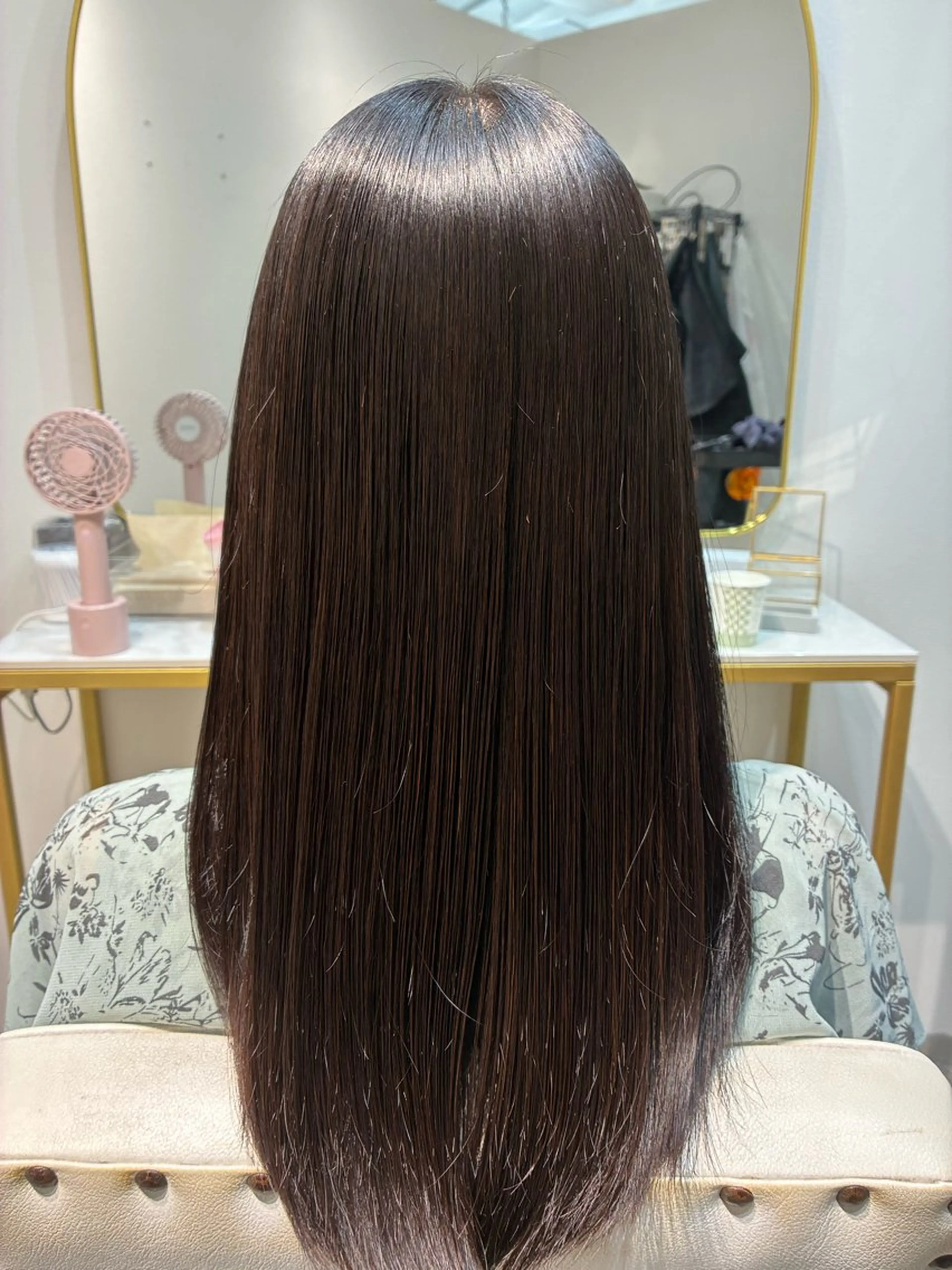 セミロング セミロングパーマ ボブ ハイライト 髪質改善 韓国風ヘア 縮毛矯正 トリートメント The Apartment of Solon Citta 船橋609所属・髪質改善/縮毛矯正/ 美髪/個室/ハラのヘアスタイル